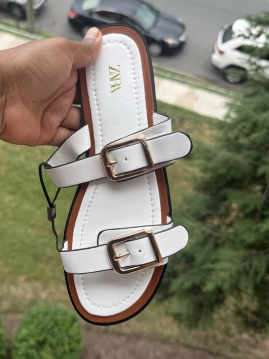 Летние женские тапочки Zara