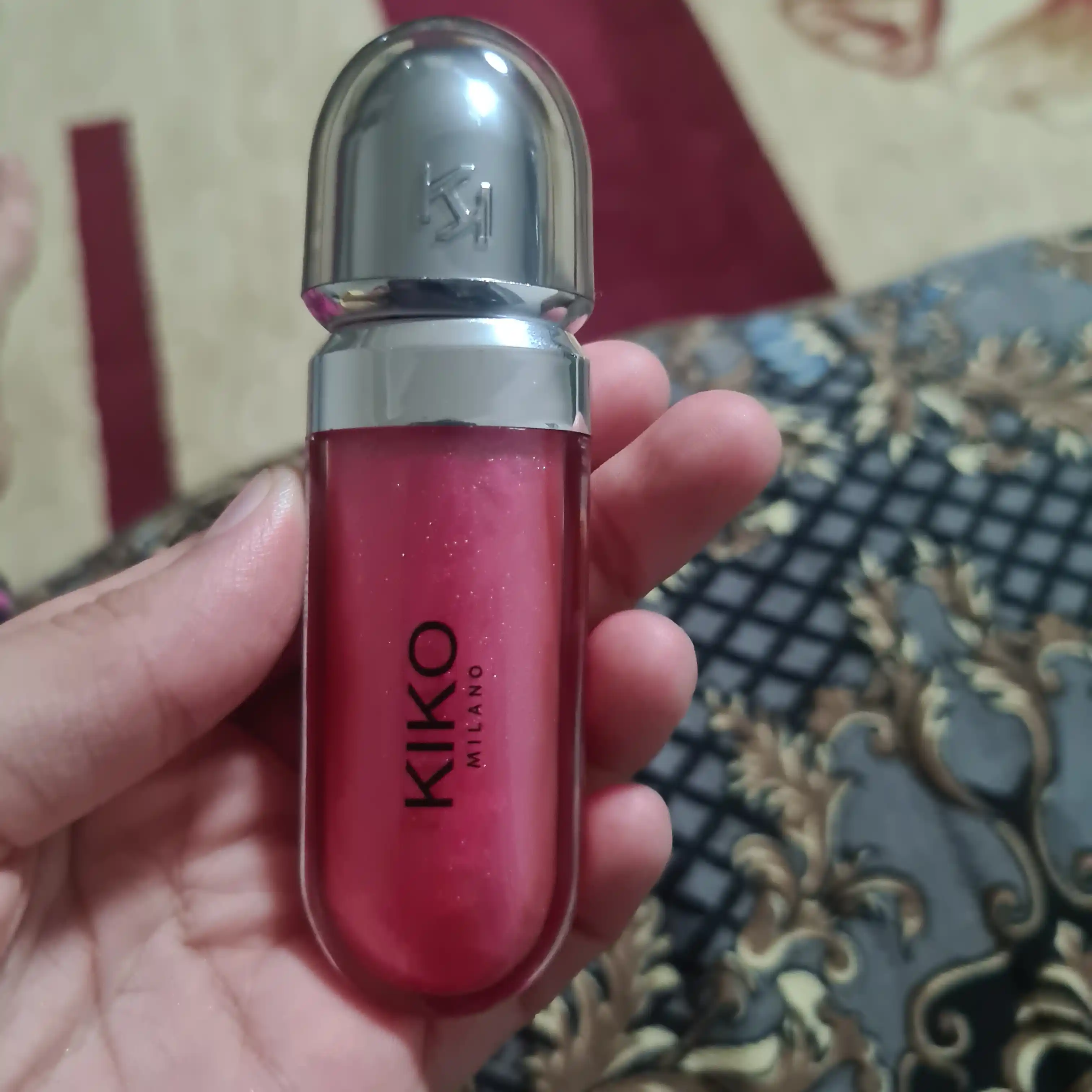 Koko lab bo'yog'i, 3D effekti