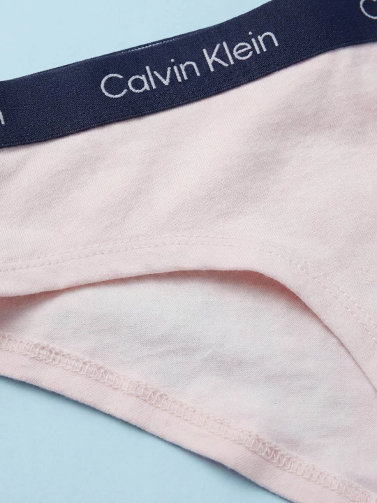 Ayollar uchun Calvin Klein ichki kiyimlari, 3 dona va 5 dona to‘plam