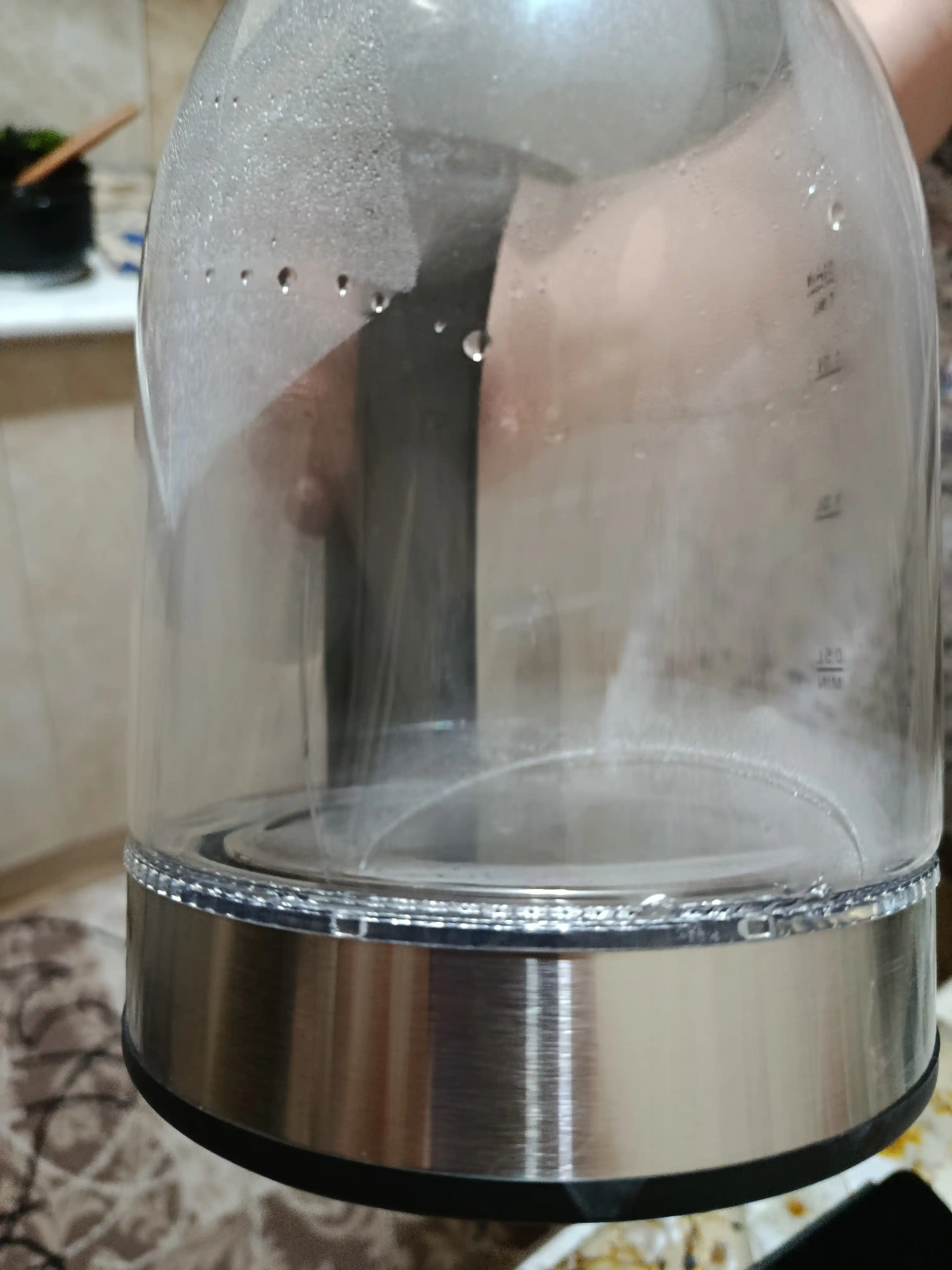 BOSCH Elektr choynak 2L — LED yoritgichli, 2000W quvvatli,tez qaynatuvchi, Germaniya sifat