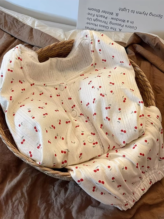 Ayollar uchun pijama to'plami, gilos printli uy kiyimi, paxtali, shortik va futbolka
