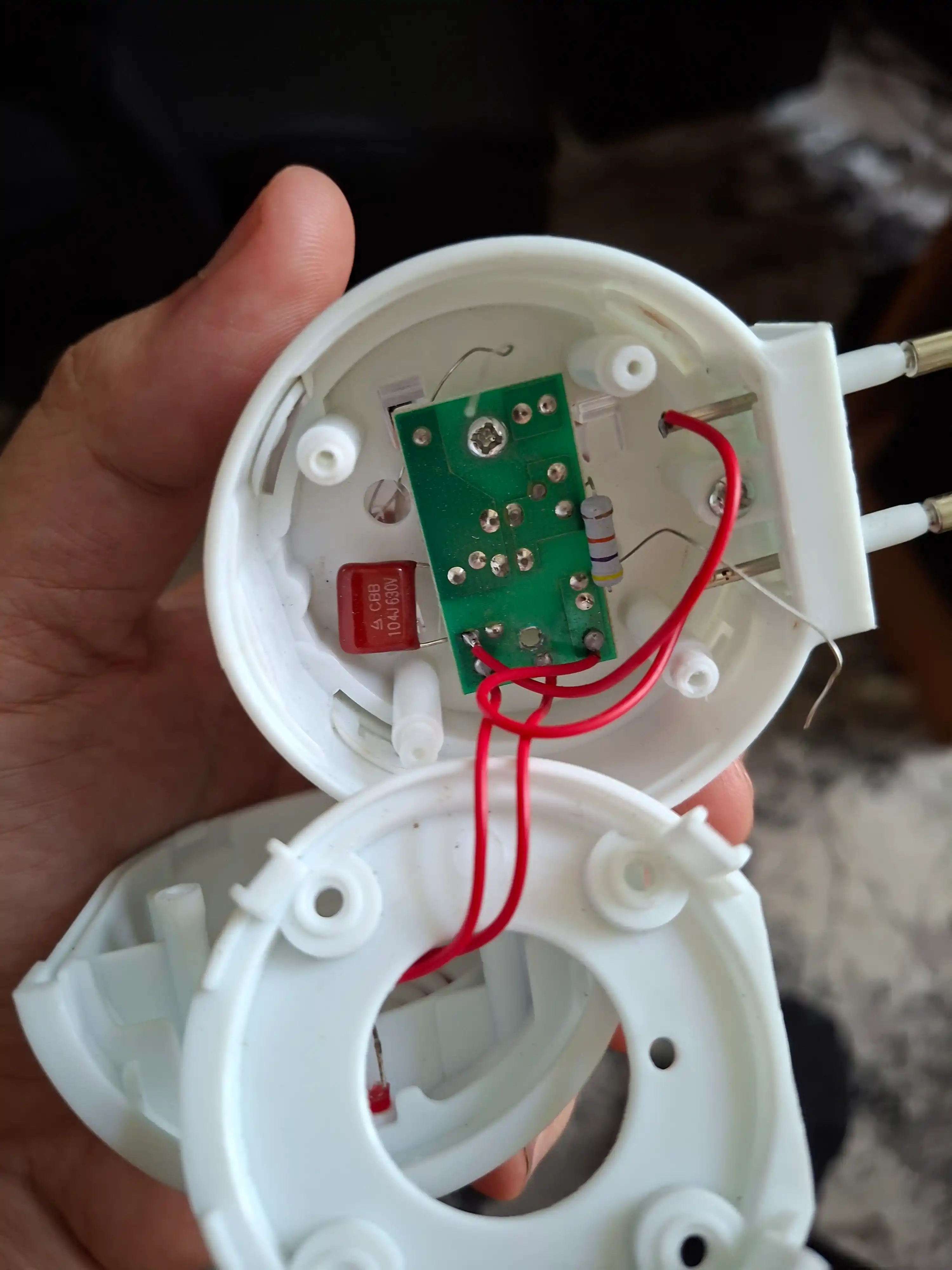 Kalamushlar, sichqonlar va hasharotlar uchun ultratovushli repeller "Atomic Zapper" 1 dona