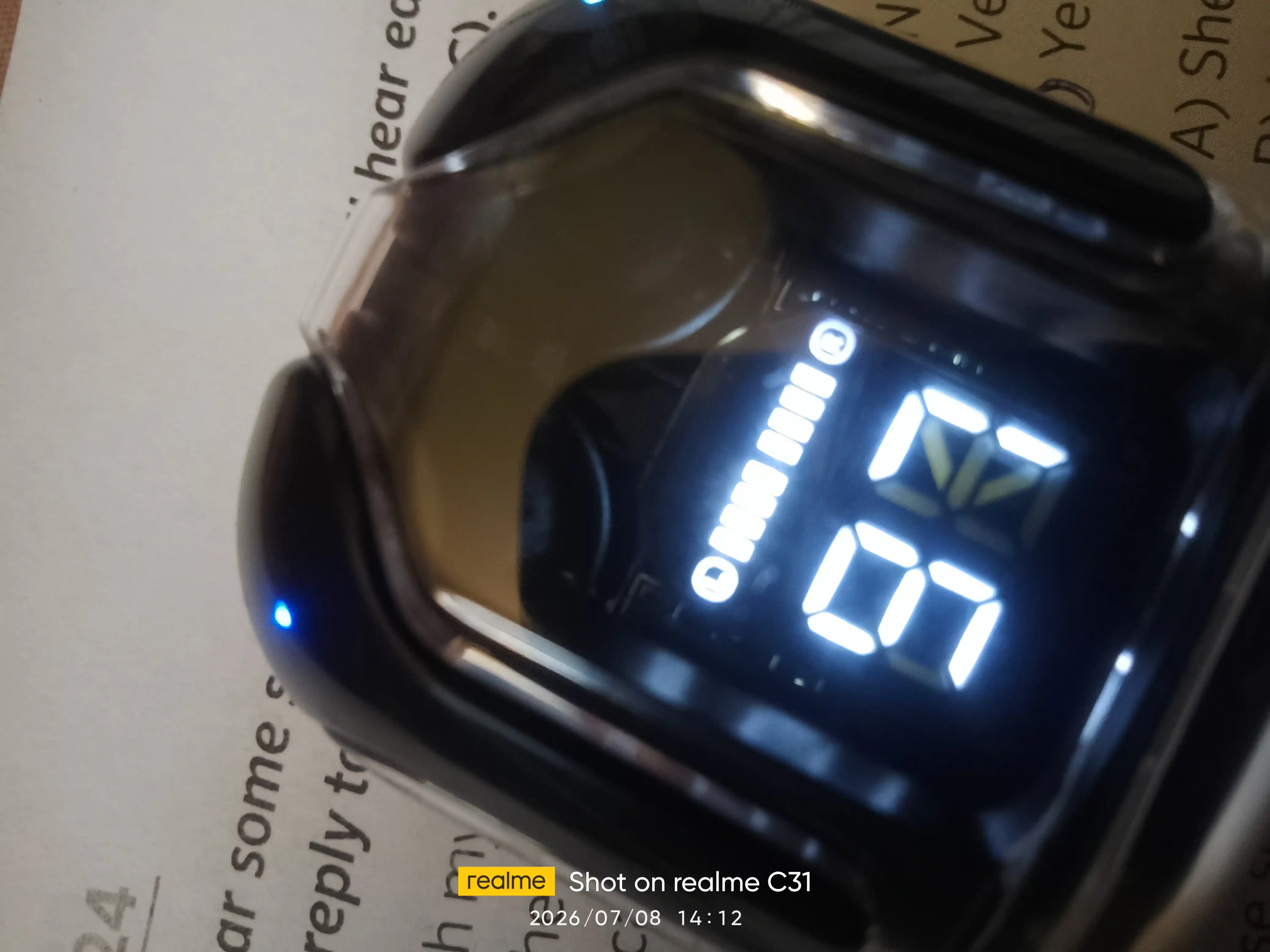 AIR31 simsiz quloqchinlar, LED displey