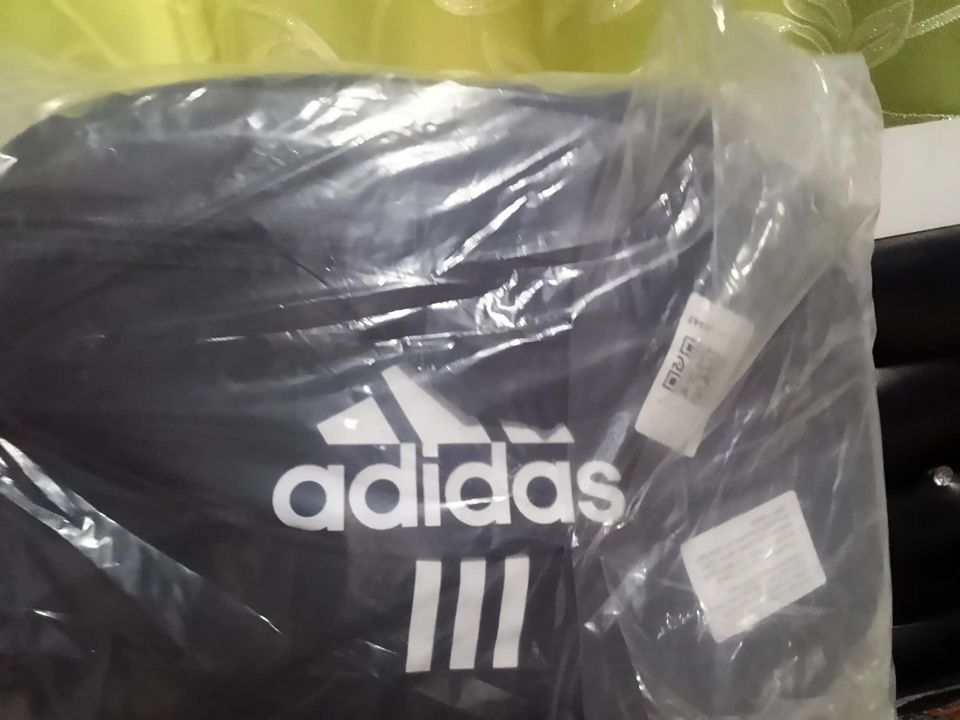 Kichik sport sumka 15L, sayohat va fitnes uchun, yengil va sig‘imli yo‘l sumkasi adidas