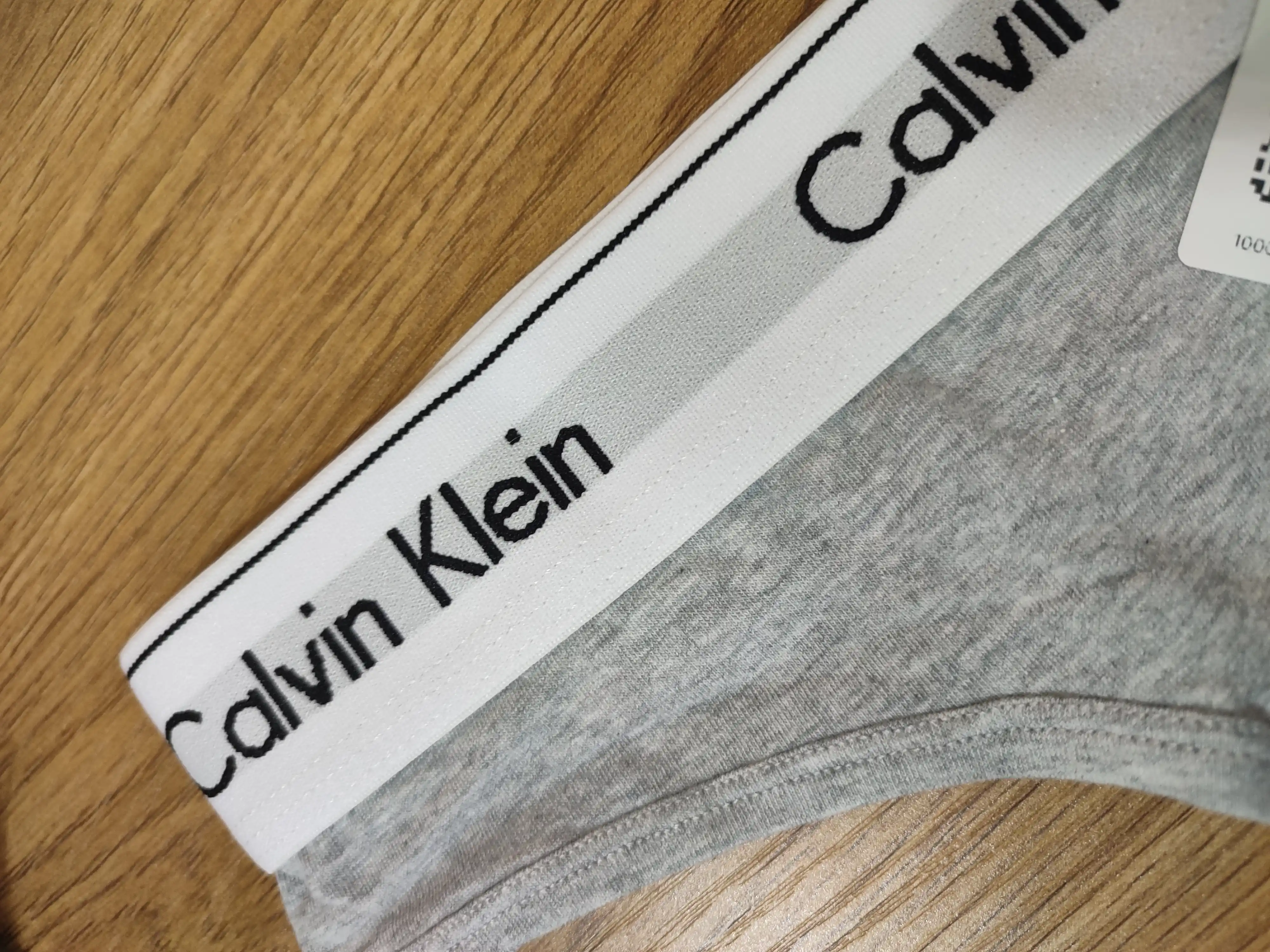 Calvin Klein ayollar ichki kiyimi, 95% paxtadan, 1 dona, slip va stringlar bilan