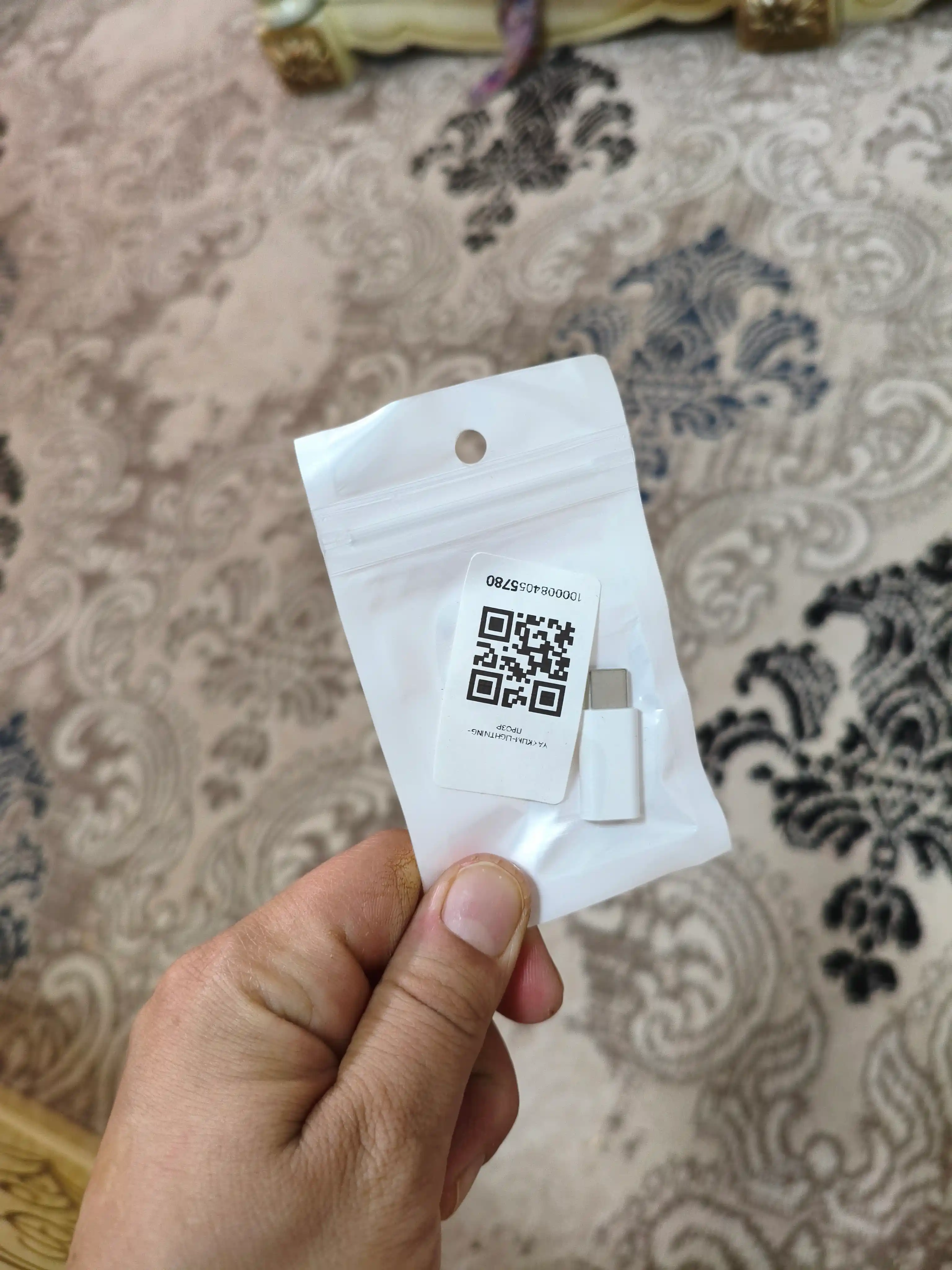 IPhone va Type-C qurilmalar uchun Lightning va Type-C ↔ Lightning adapter