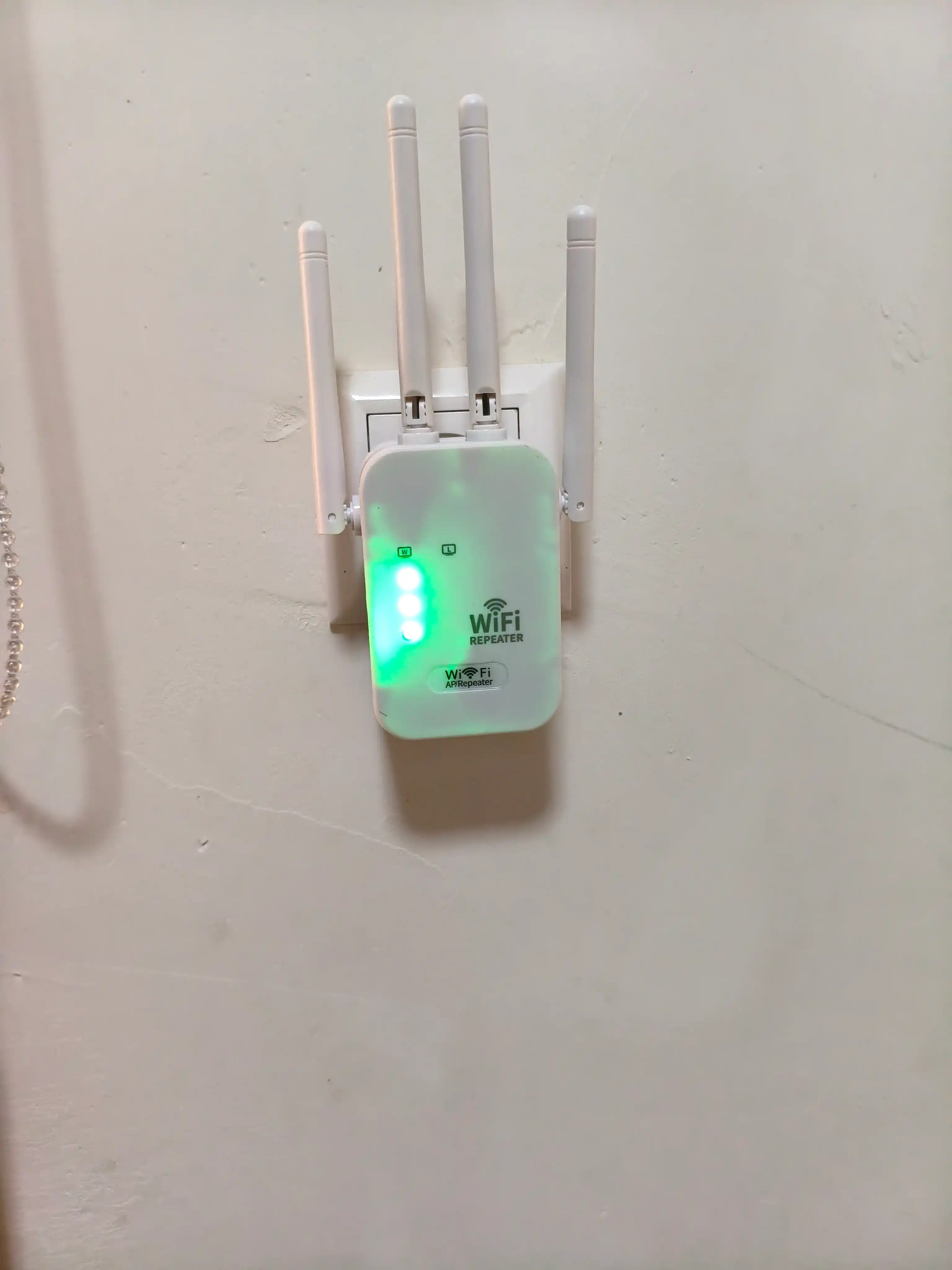 Усилитель Wi-Fi сигнала репитер Усилитель Wi-Fi сигнала Мини роутер