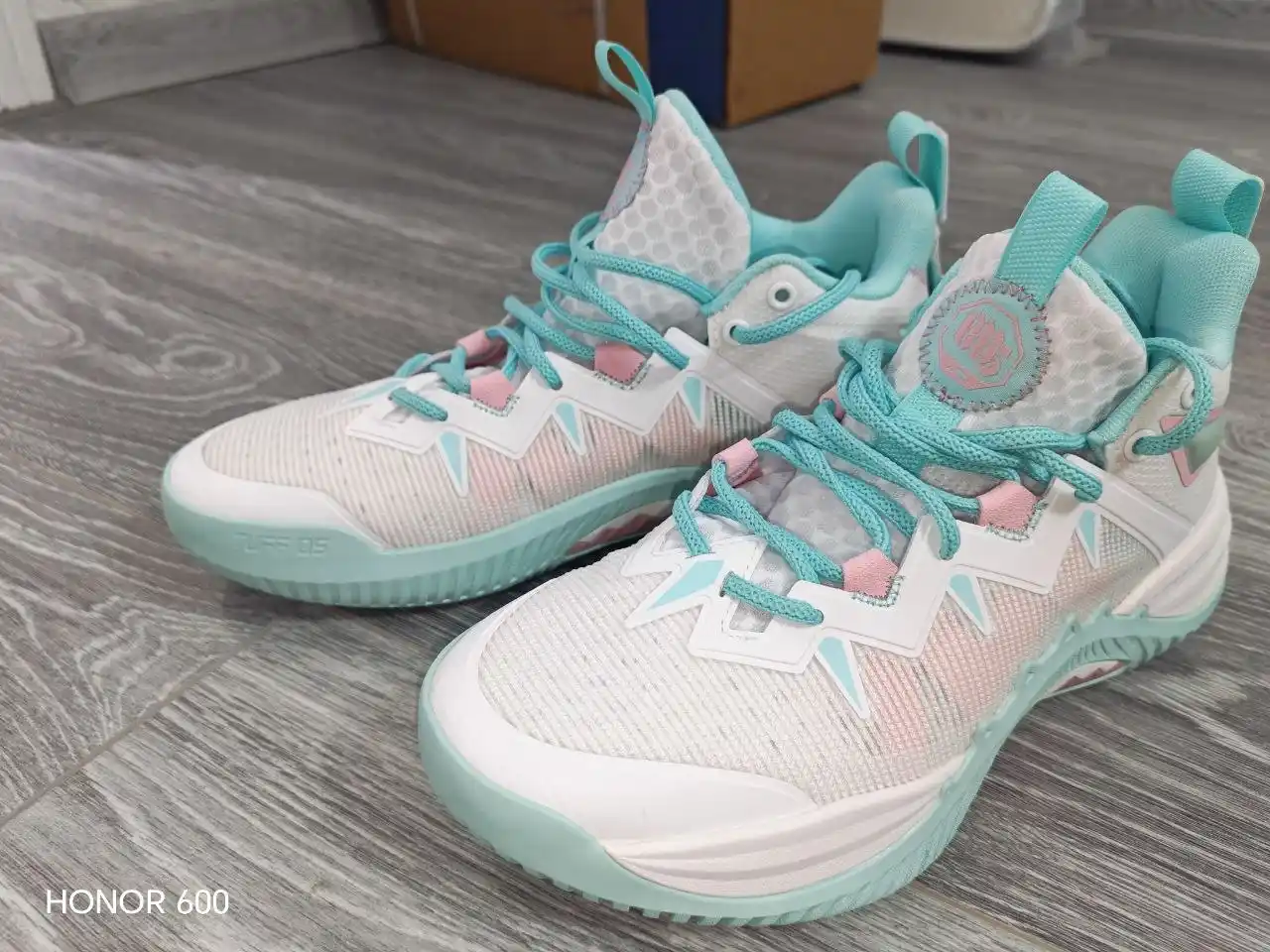 Кроссовки мужские баскетбольные Li-Ning