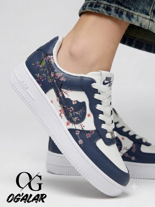 Ayollar kedalari NIKE, sakura guli dizaynda, Xitoy, ayollar oyoq kiyimlari, o'lcham 36-40