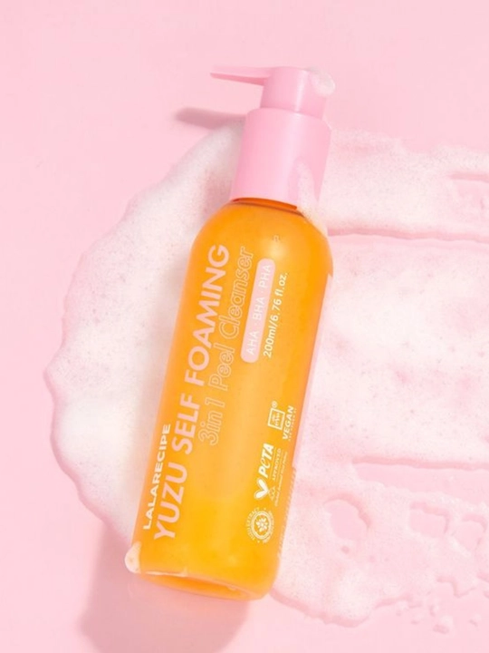 Lalarecipe Yuzu Self Foaming yuz yuvish uchun ko‘pikli peeling-gel, 200 ml