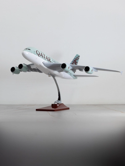 Airbus A380 samolyoti modeli, Qatar Airways aviakompaniyasi, 45 sm, Metall+plastiK - 