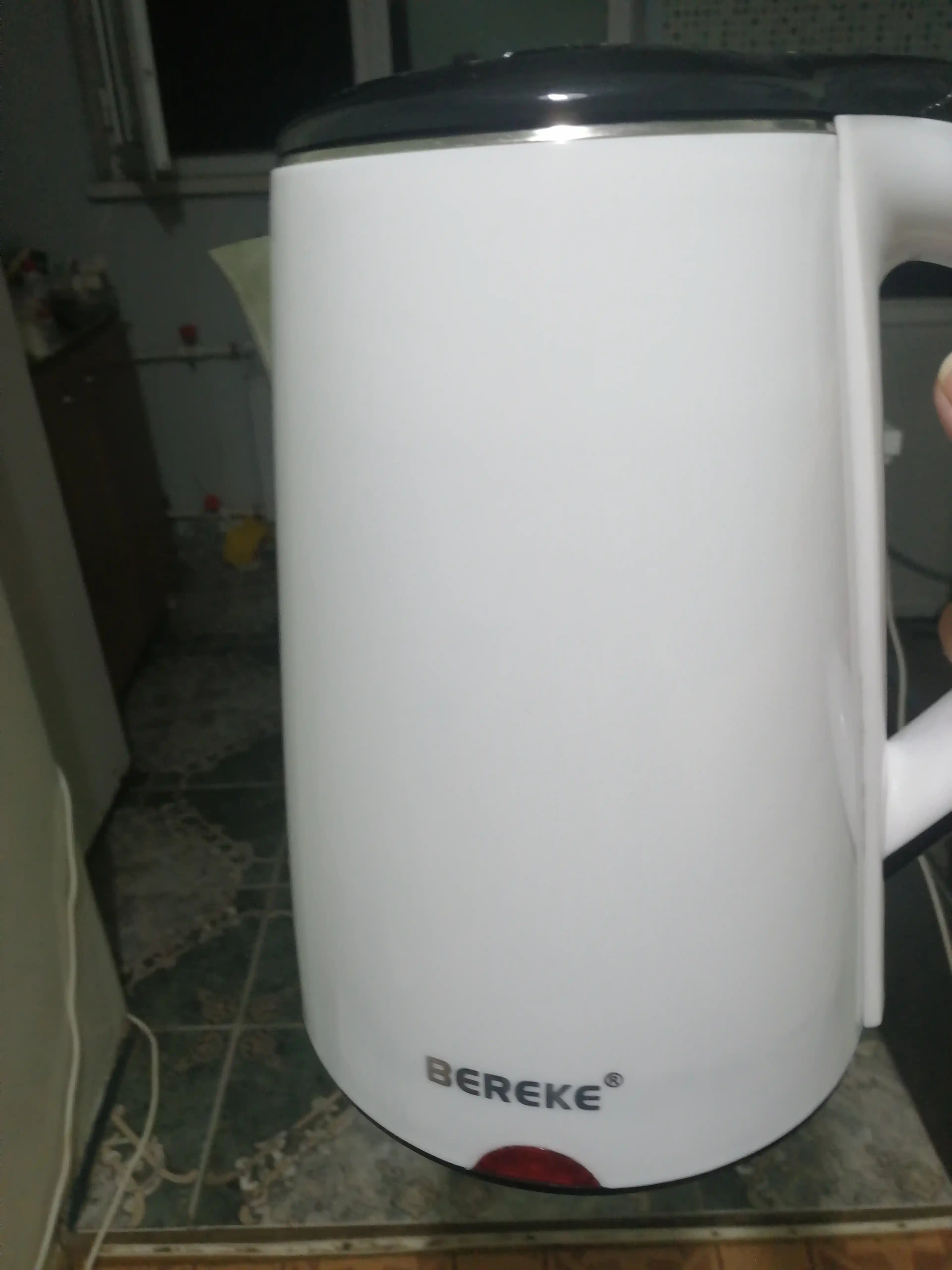 Elektr choynak Bereke, tez qaynatish,  ishonchli brend, 1500 Vt, 1.8–2 L