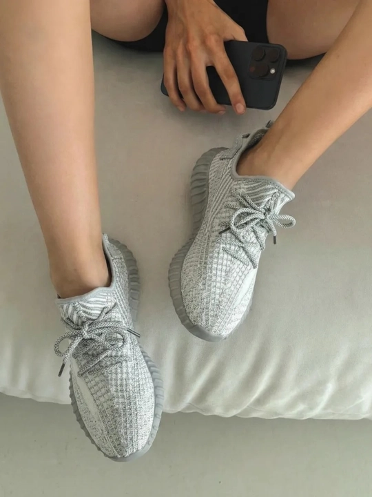 Yeezy Boost ayollar va erkaklar krossovkalari, kundalik va sport uchun, 36-44