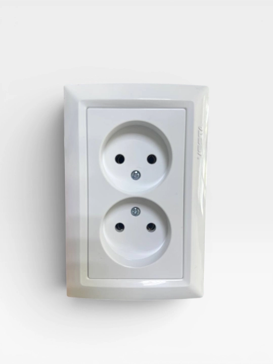 VESTA Electric Roma Twin qo‘sh o‘rnatiladigan rozetkasi