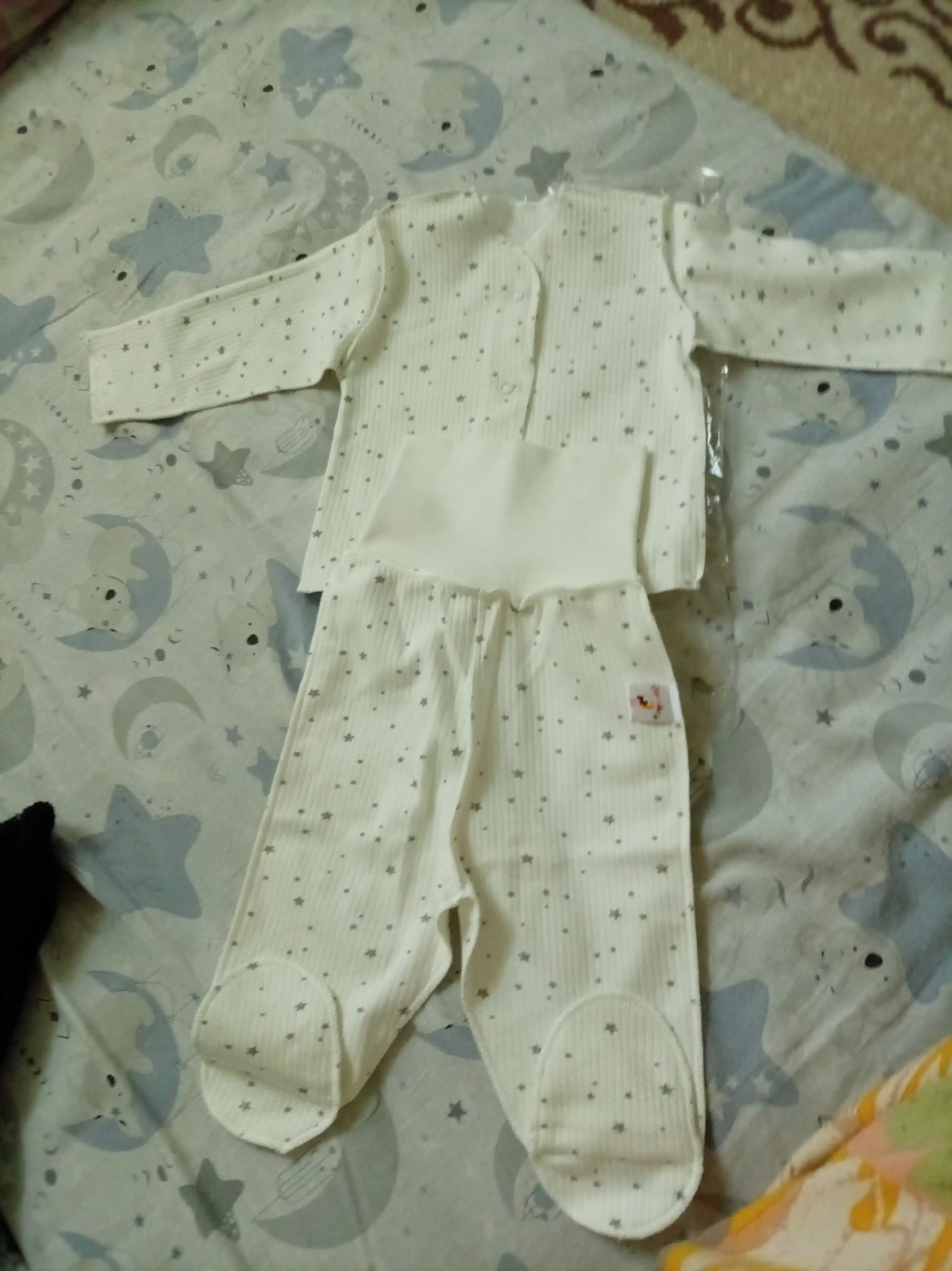 Комплект для роддома, кофта и ползунки
