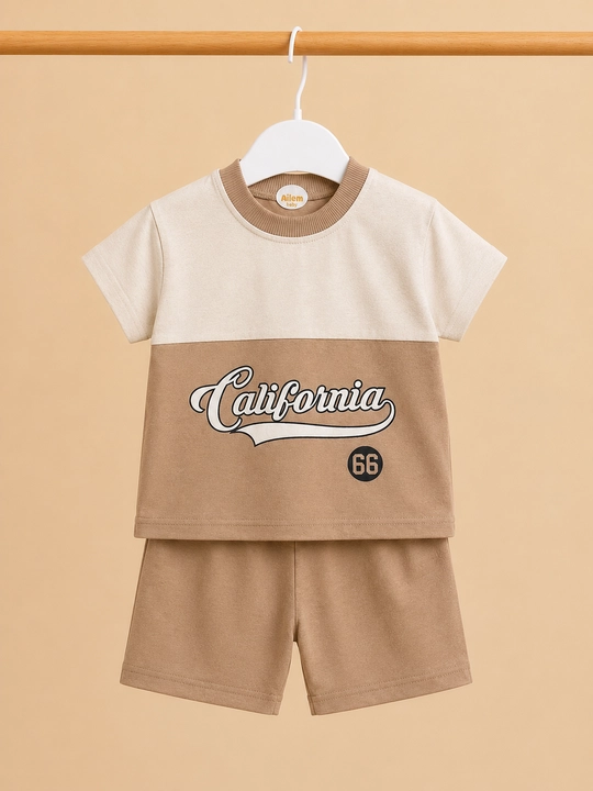 Летний хлопковый комплект для мальчиков California: футболка и шорты 1–3 года - 