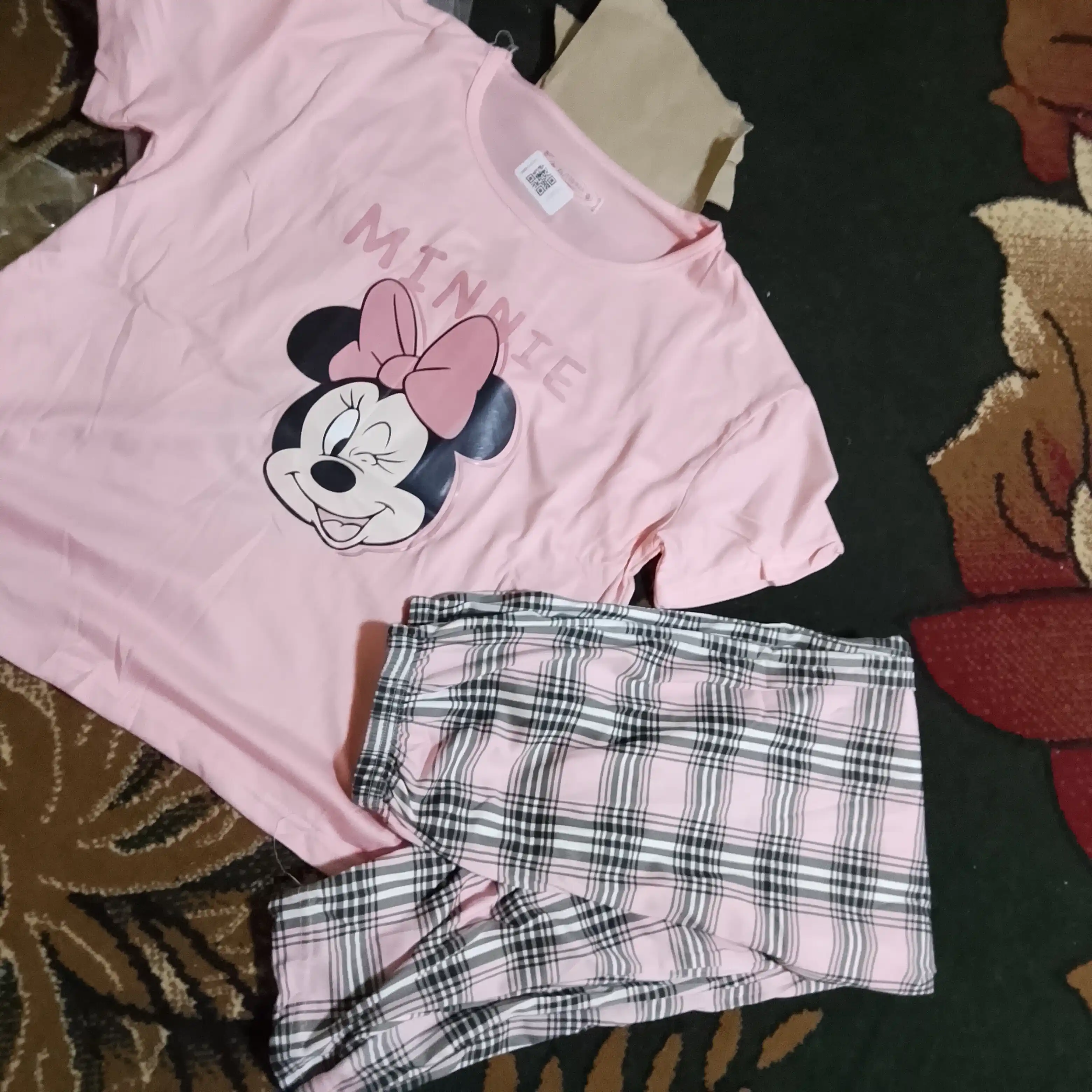 Ayollar va qizlar uchun pijamalar, ikkilik, uy uchun futbolka va shimlar, 2 ga 1, malomerka