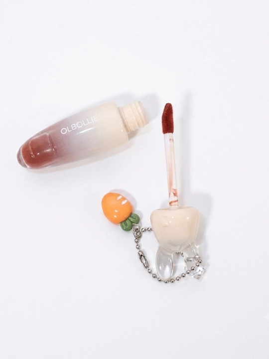 Lab bo‘yog‘i, Kiss Beauty