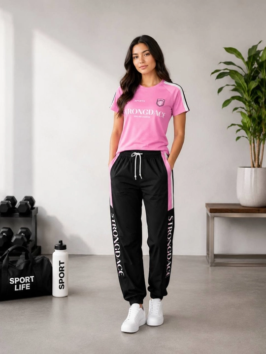 Ayollar sport kostyumi (futbolka + shim) - 