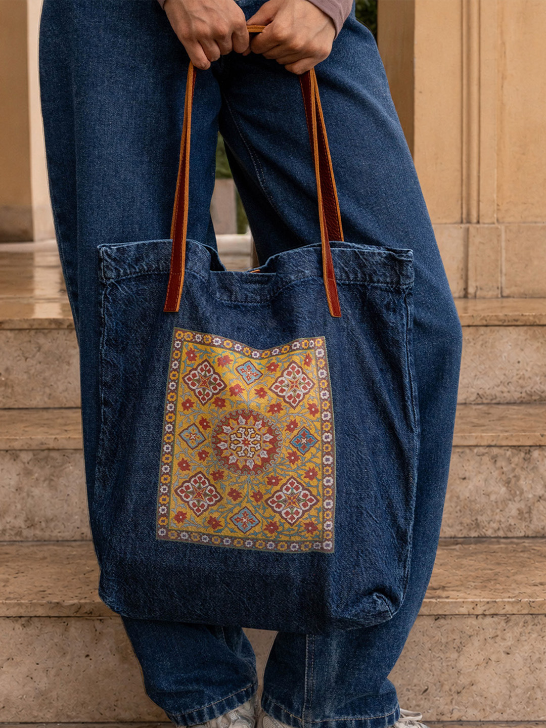 KANISHKA sumka PAKHTAKOR print bilan - 