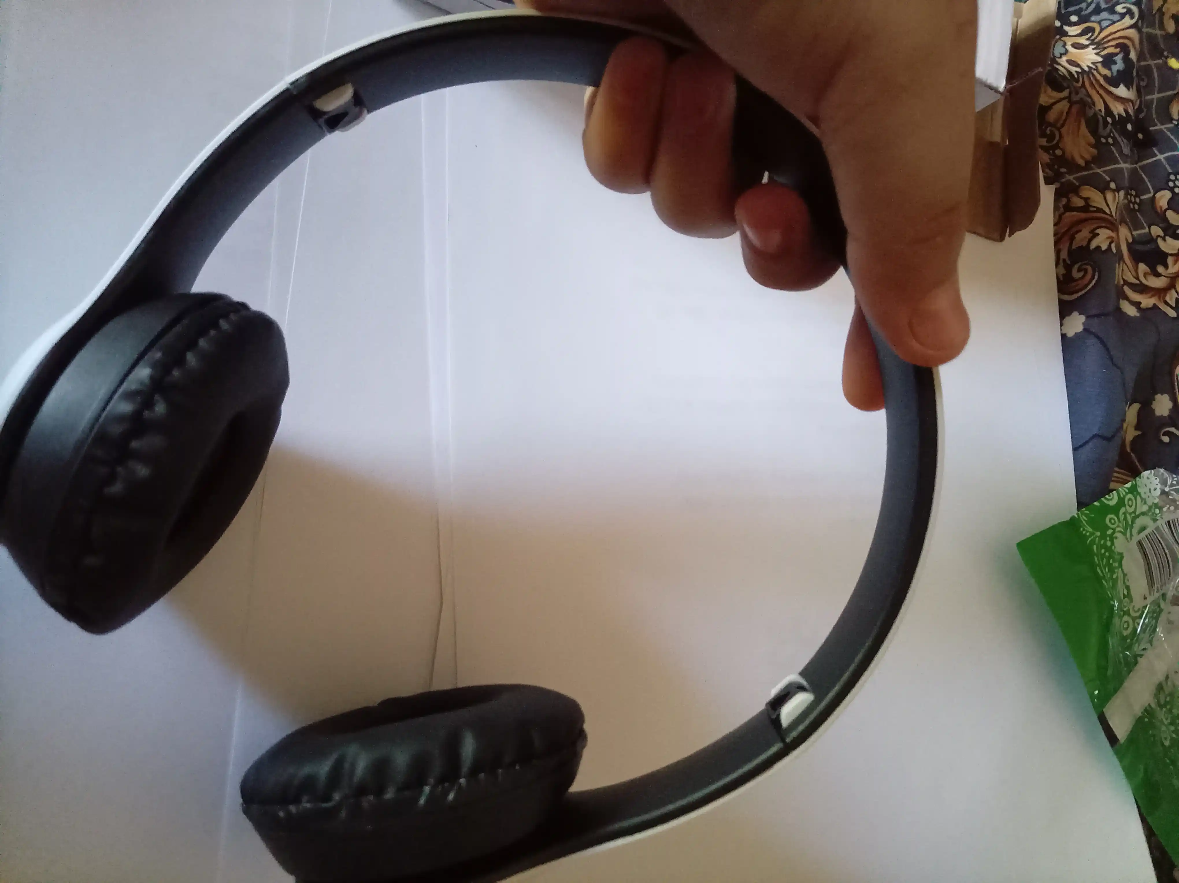 Simsiz quloqchinlar P47, Bluetooth 5.0, yig'iluvchan, mikrofon bilan, shovqinsiz