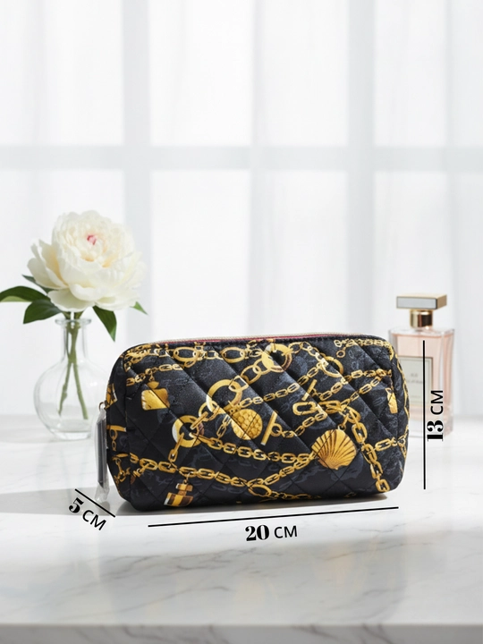 Estée Lauder ayollar kosmetichkasi, kosmetika va aksessuarlar uchun