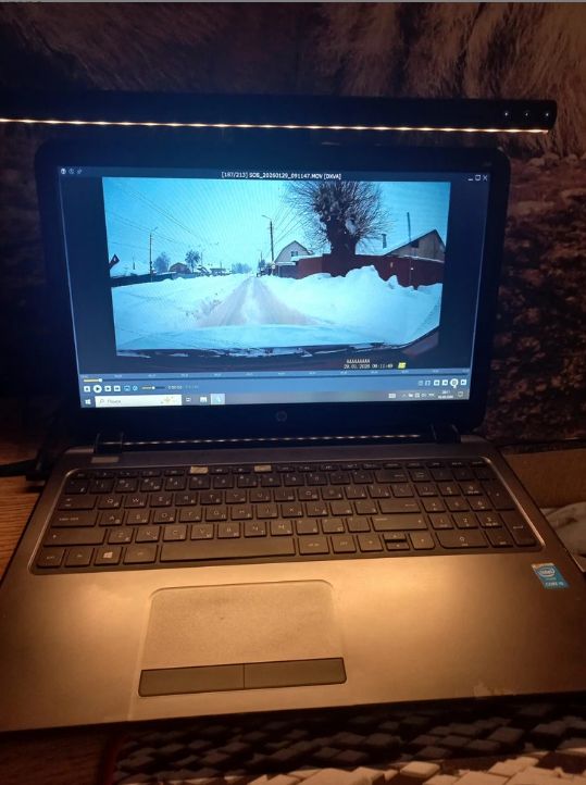 Monitor uchun LED lampa (ScreenBar), noutbuk va kompyuter uchun yoritgich