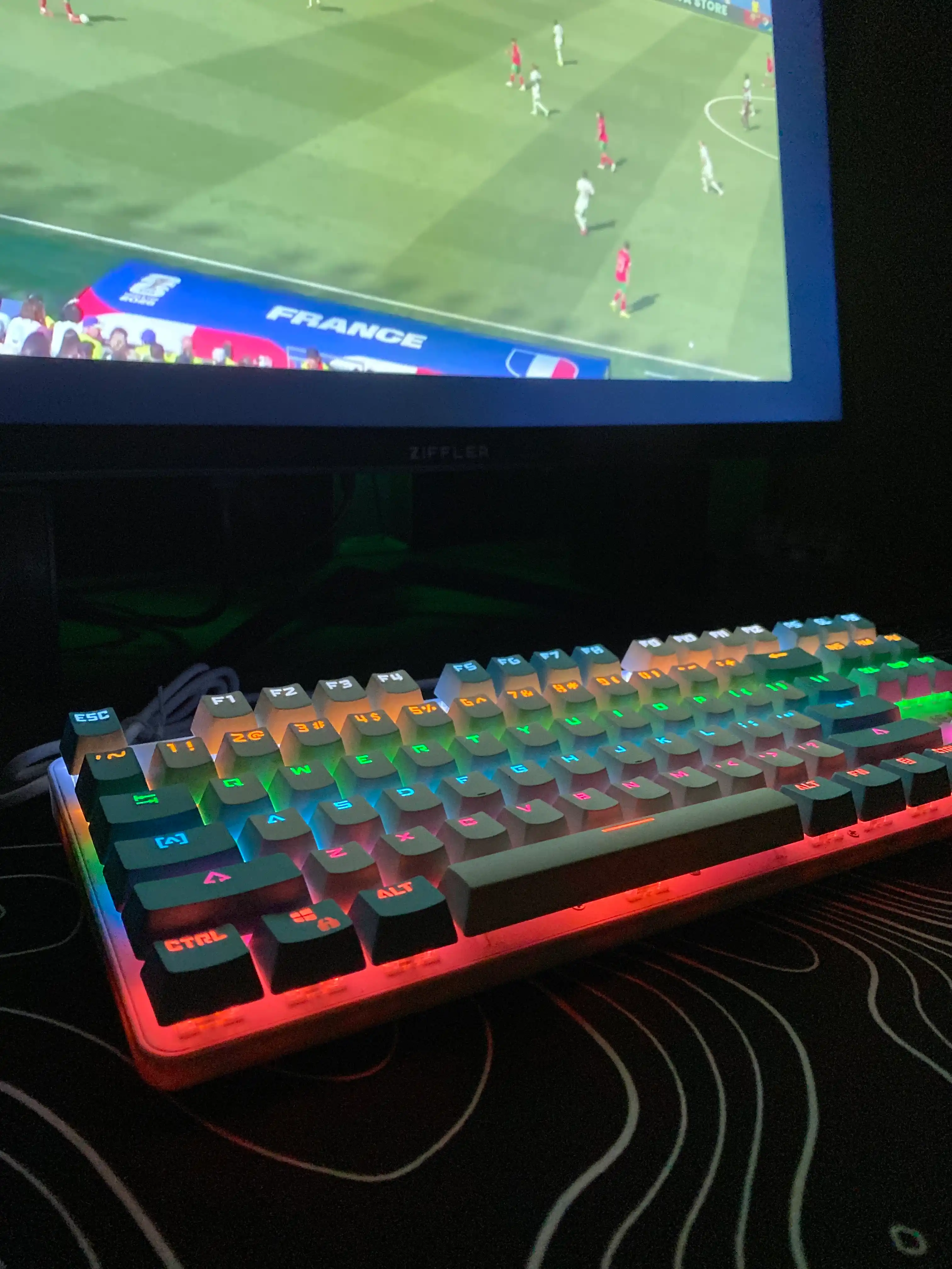 Mexanik klaviatura BAJEAL K100.blue-white, 87 tugma, RGB yoritgichli