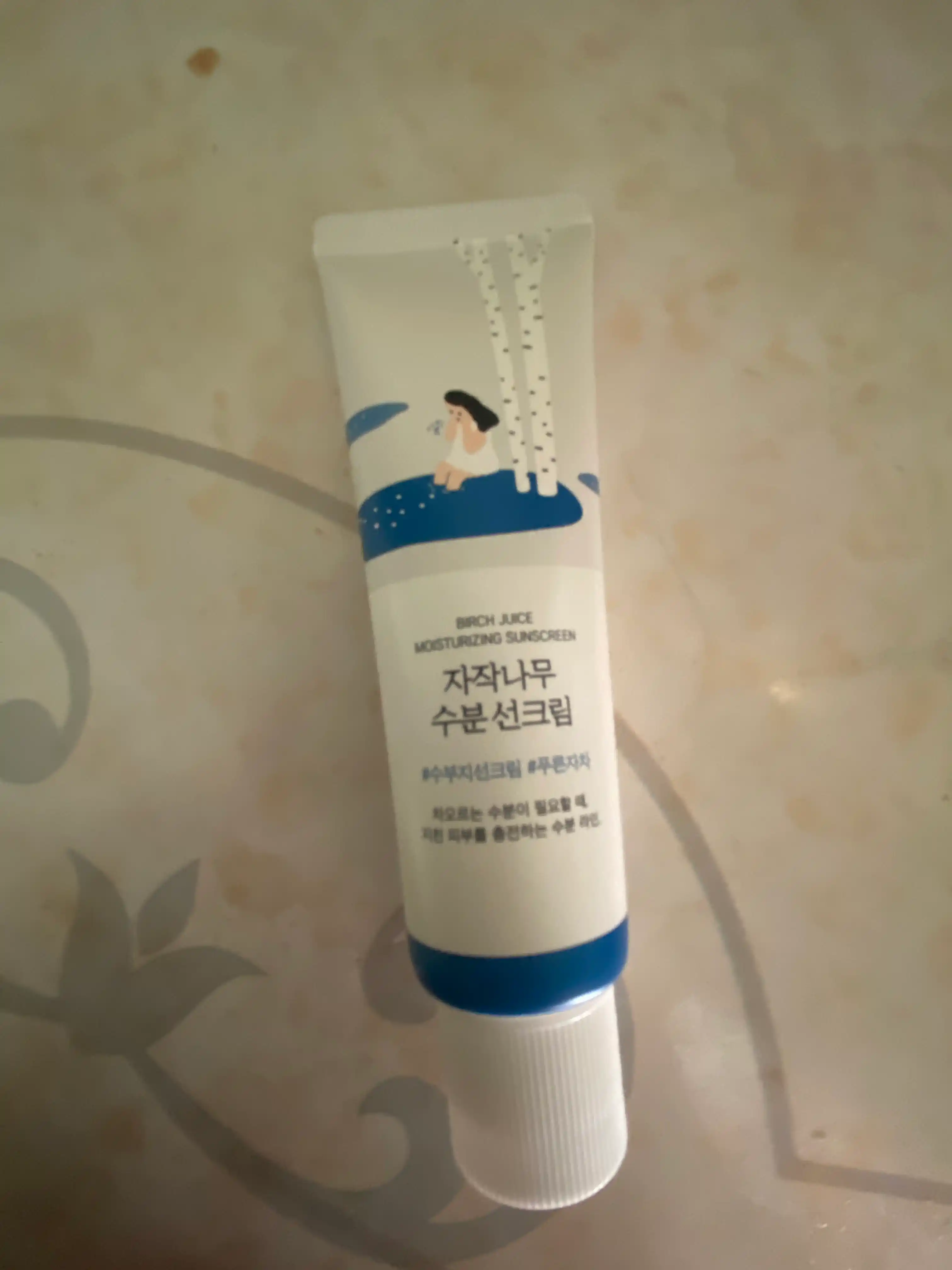Солнцезащитный крем Round Lab Birch Juice Moisturizing Sunscreen SPF50+ PA++++, 50 мл