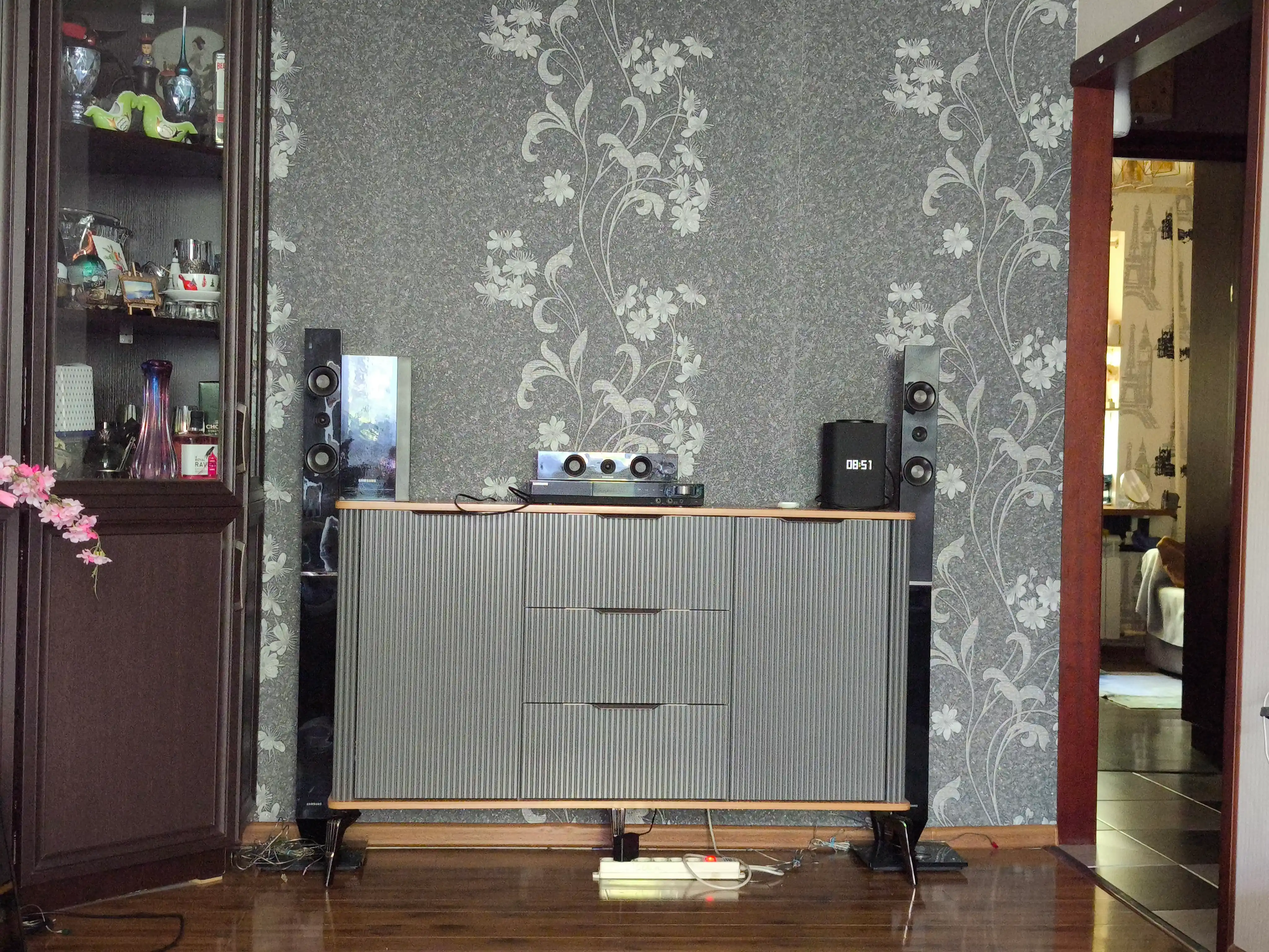 Zamonaviy TV kamod, grafit rang, 180x40x85 sm