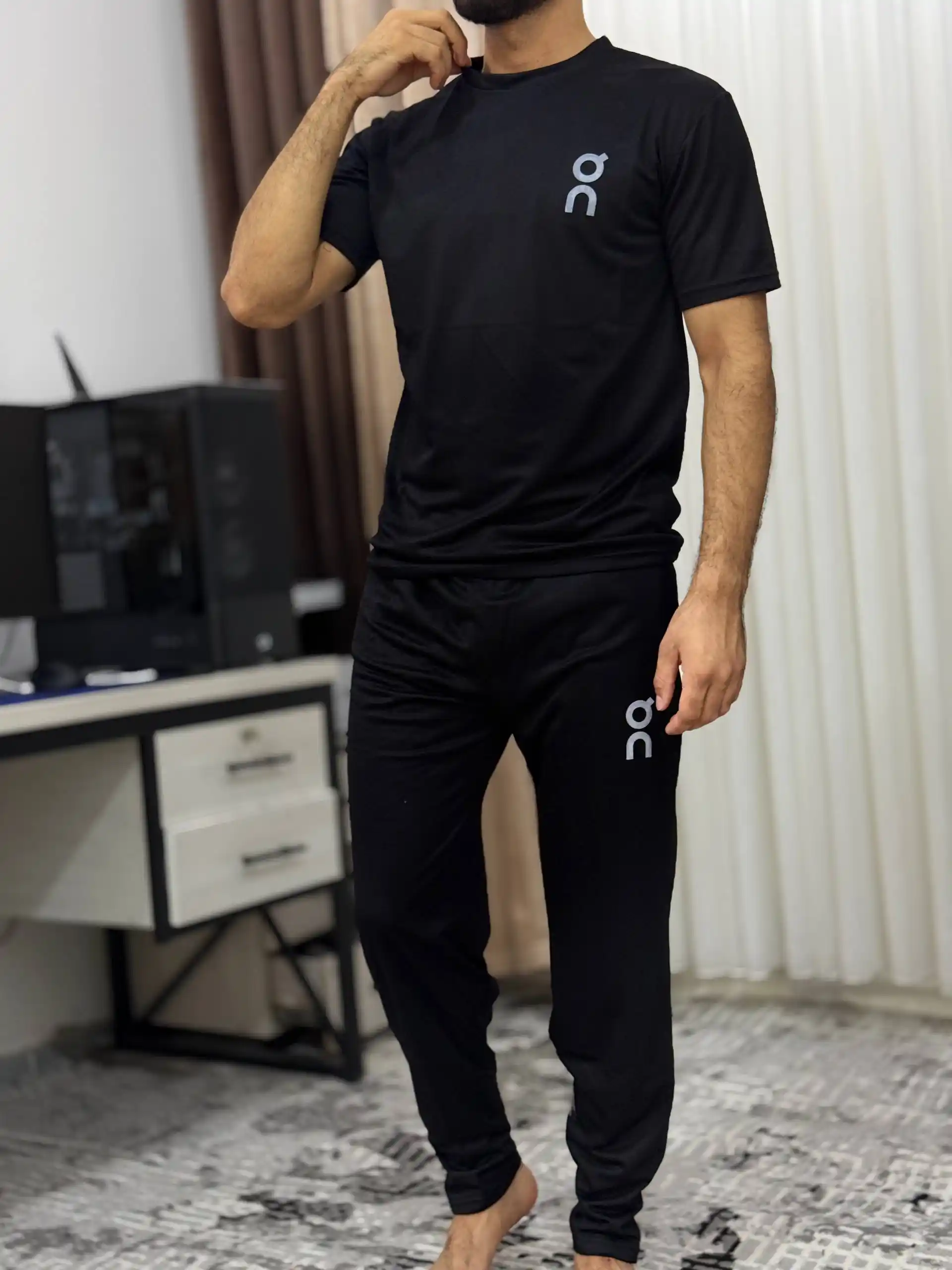 Erkaklar kiyimlari to‘plami, futbolka va shim, kundalik to‘plam, dvoyka