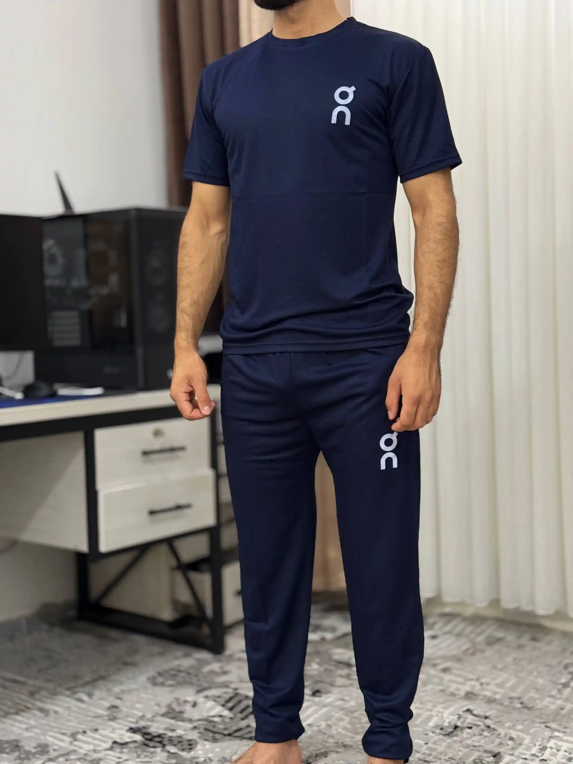 Erkaklar kiyimlari to‘plami, futbolka va shim, kundalik to‘plam, dvoyka