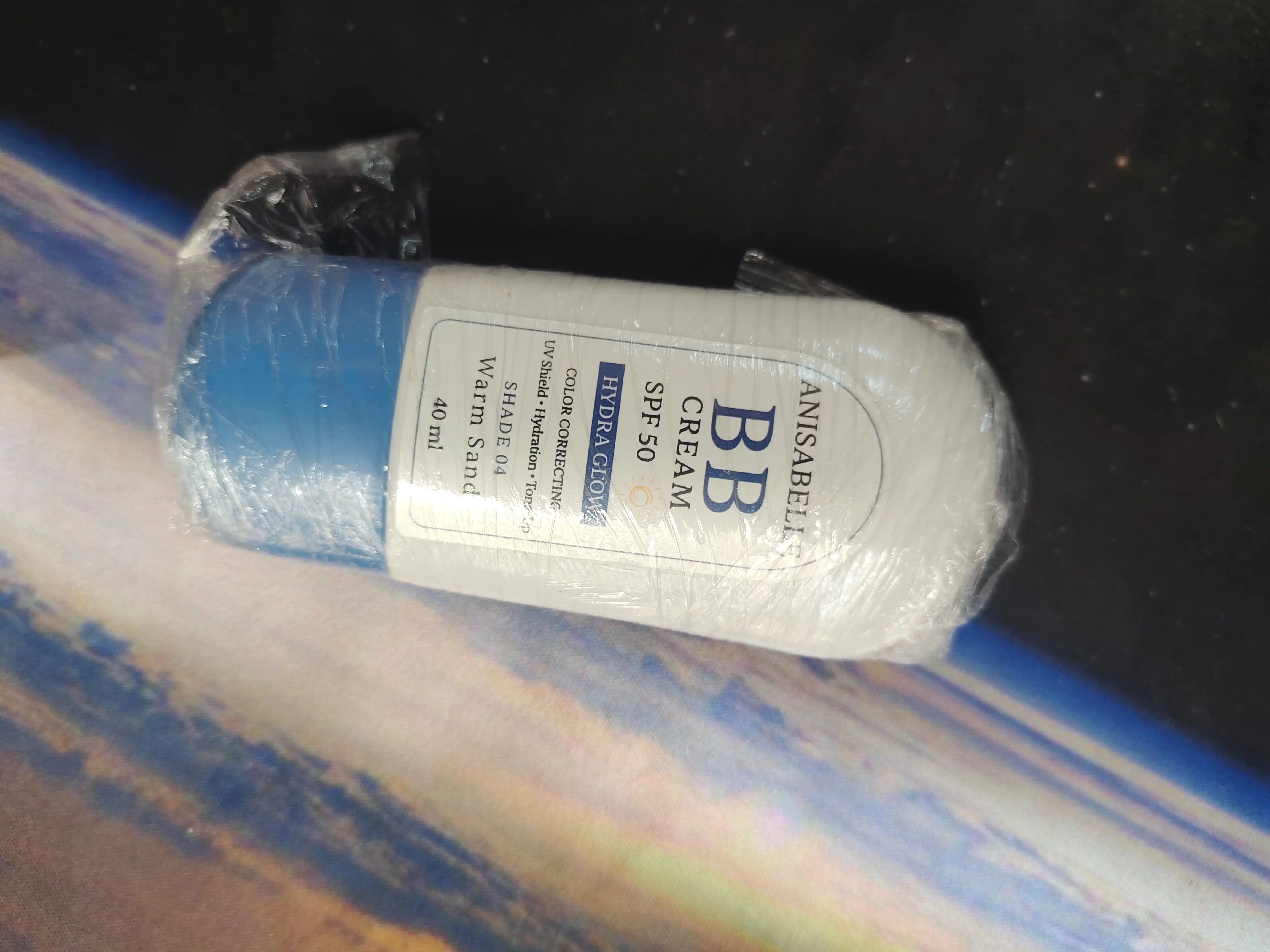 Anisabelle BB krem SPF 50, yuz uchun ton beruvchi va namlantiruvchi krem, 40 ml