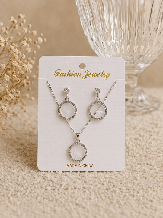Fashion Jewelry Premium – аyollar uchun marjon va sirg'alar to'plami