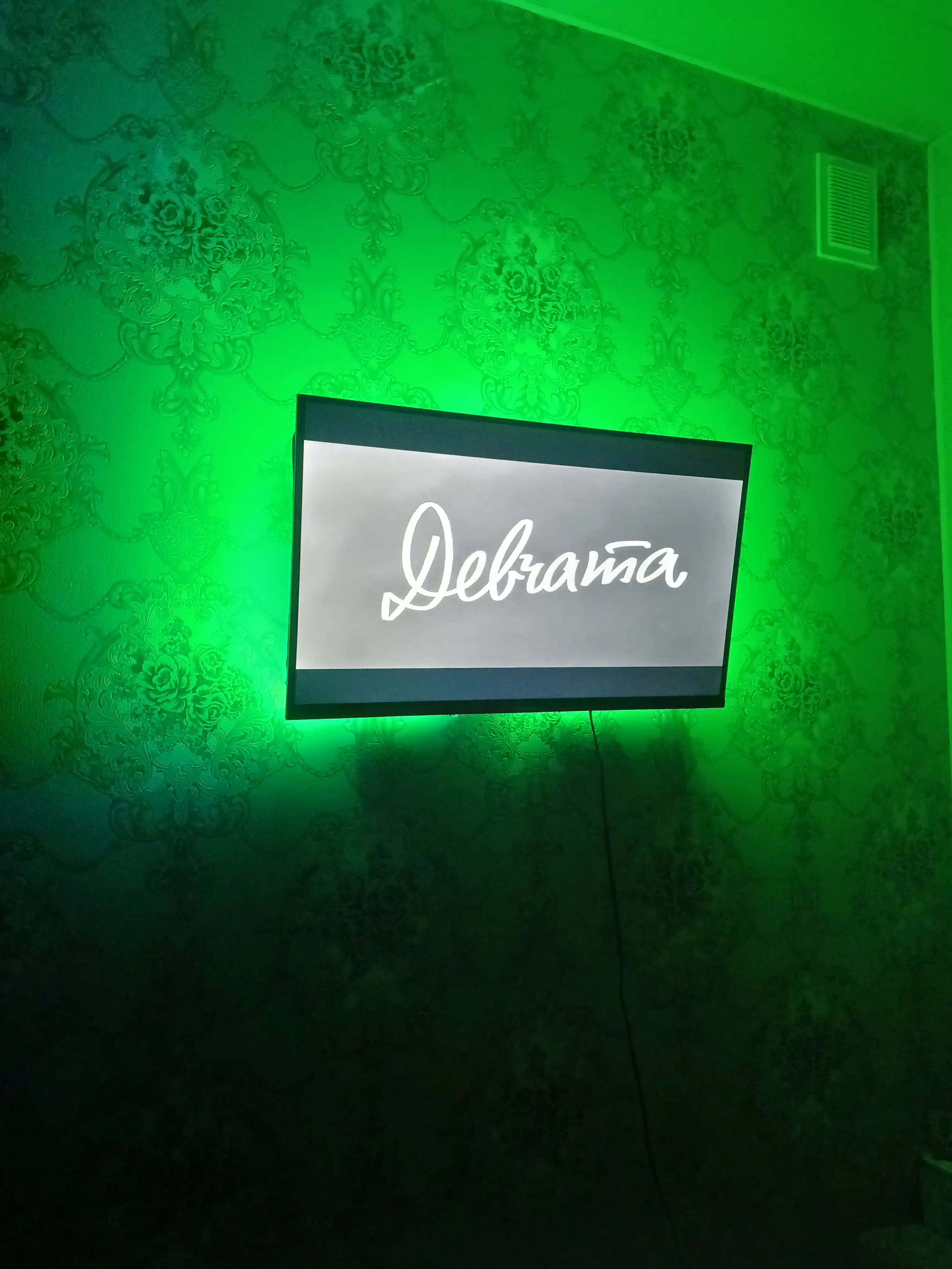 RGB Pickup LED Lenta 3M, 5M, 10M – Bluetooth va Musiqaga Reaksiya
