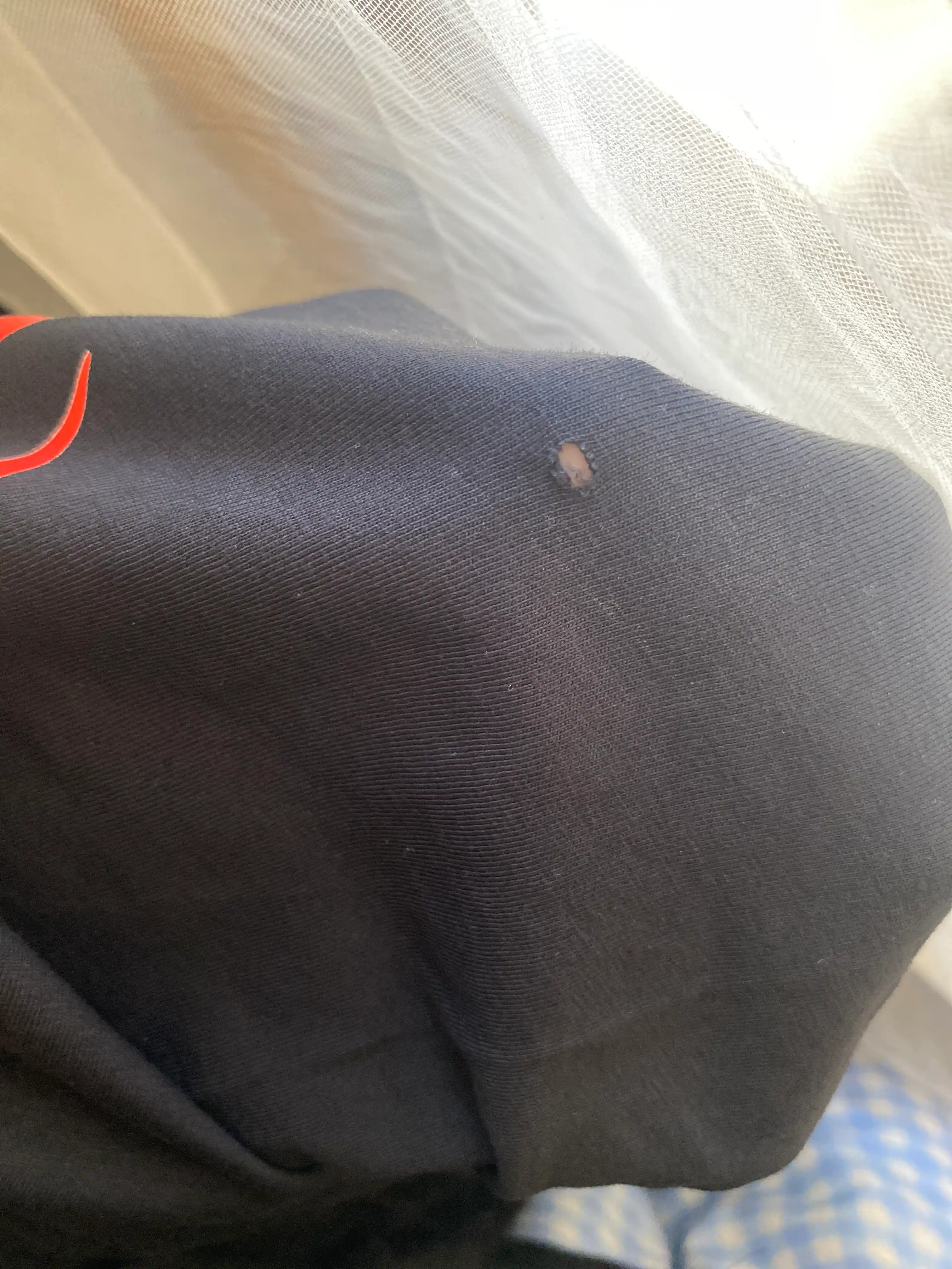 Erkaklar va ayollar uchun Spiderman futbolkasi bahor-yoz mavsumiga mo‘ljallangan