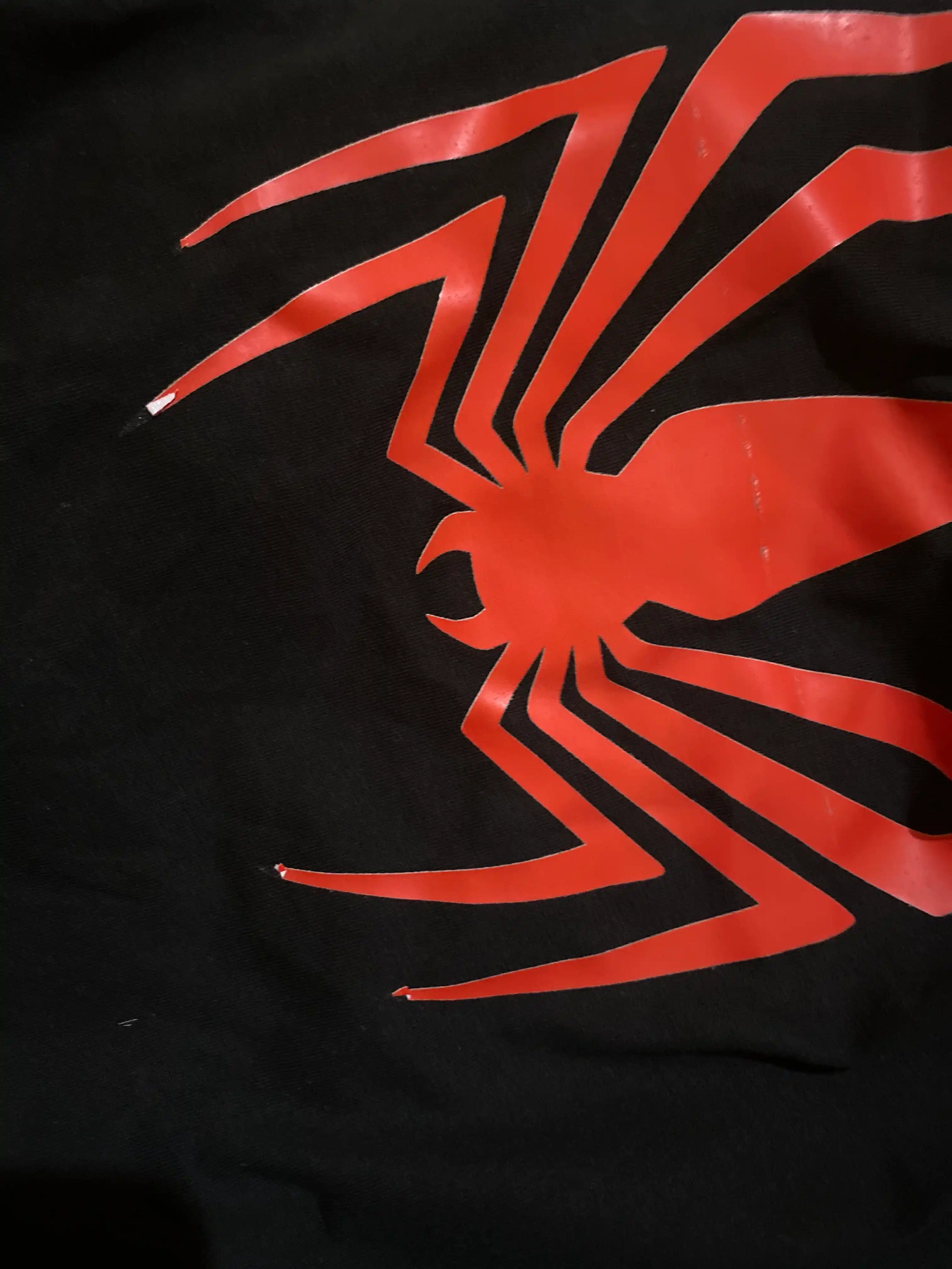 Erkaklar va ayollar uchun Spiderman futbolkasi bahor-yoz mavsumiga mo‘ljallangan