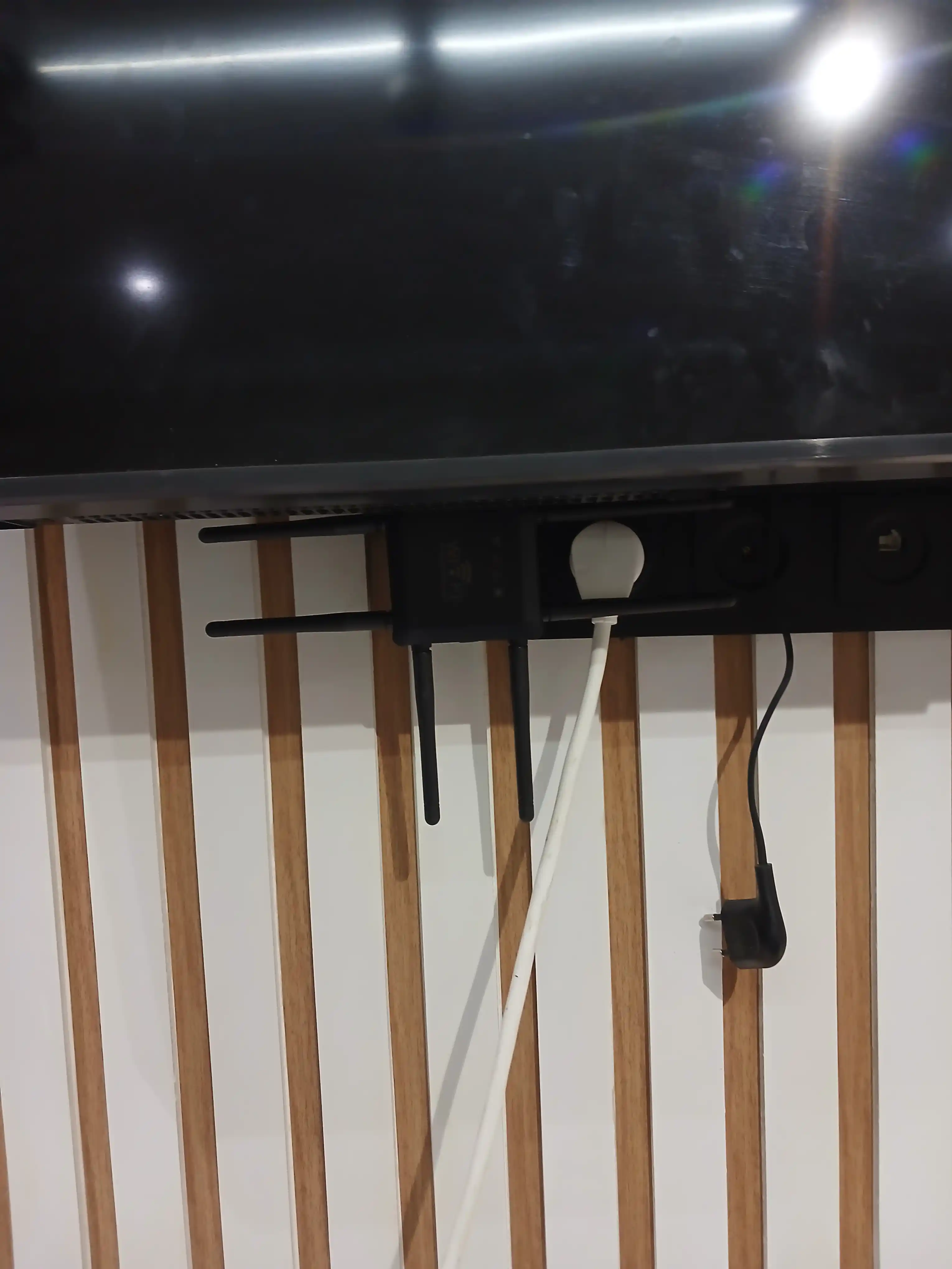 Wifi adapter, wifi router, signal, bluetooth adapter