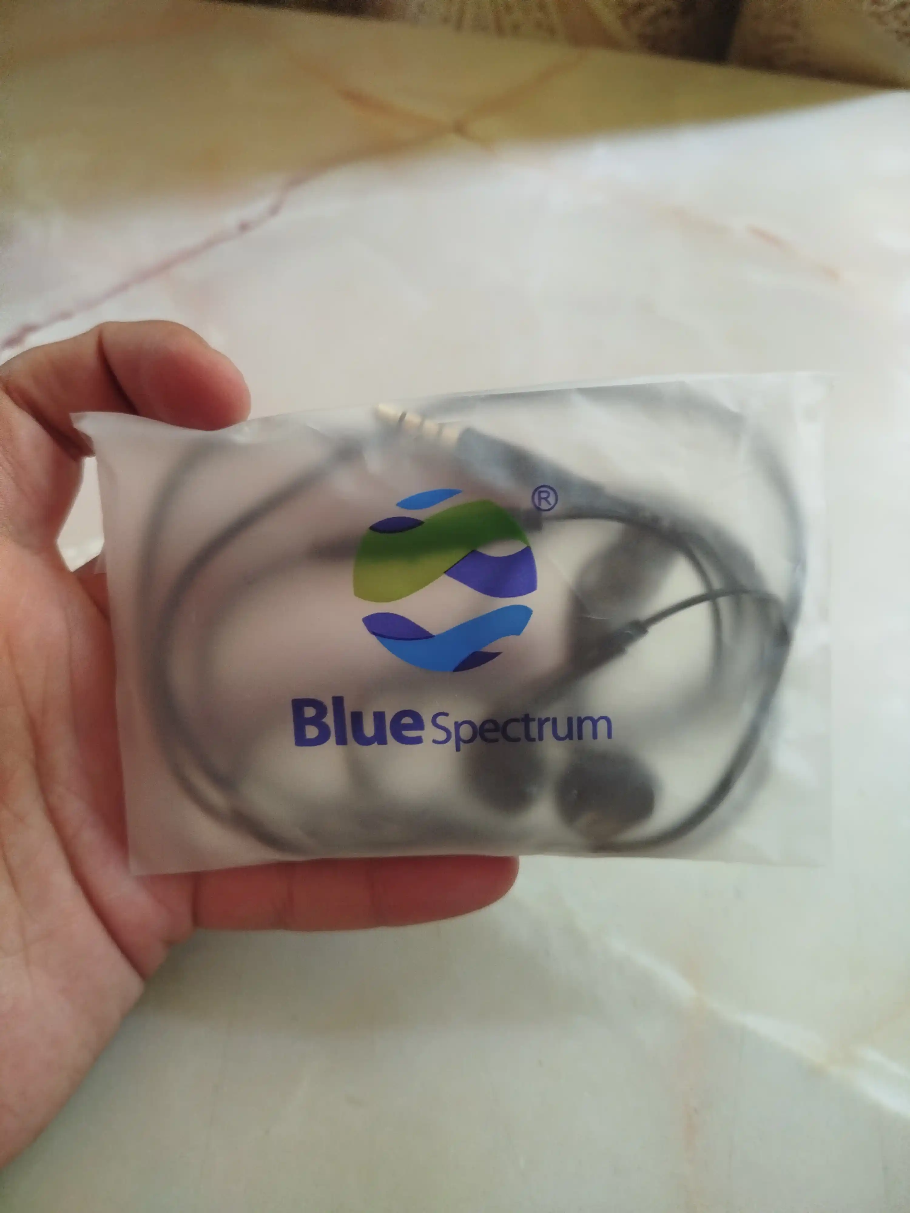 Simli quloqchinlar, tugmali, mikrofonli, oq, BLUE SPECTRUM