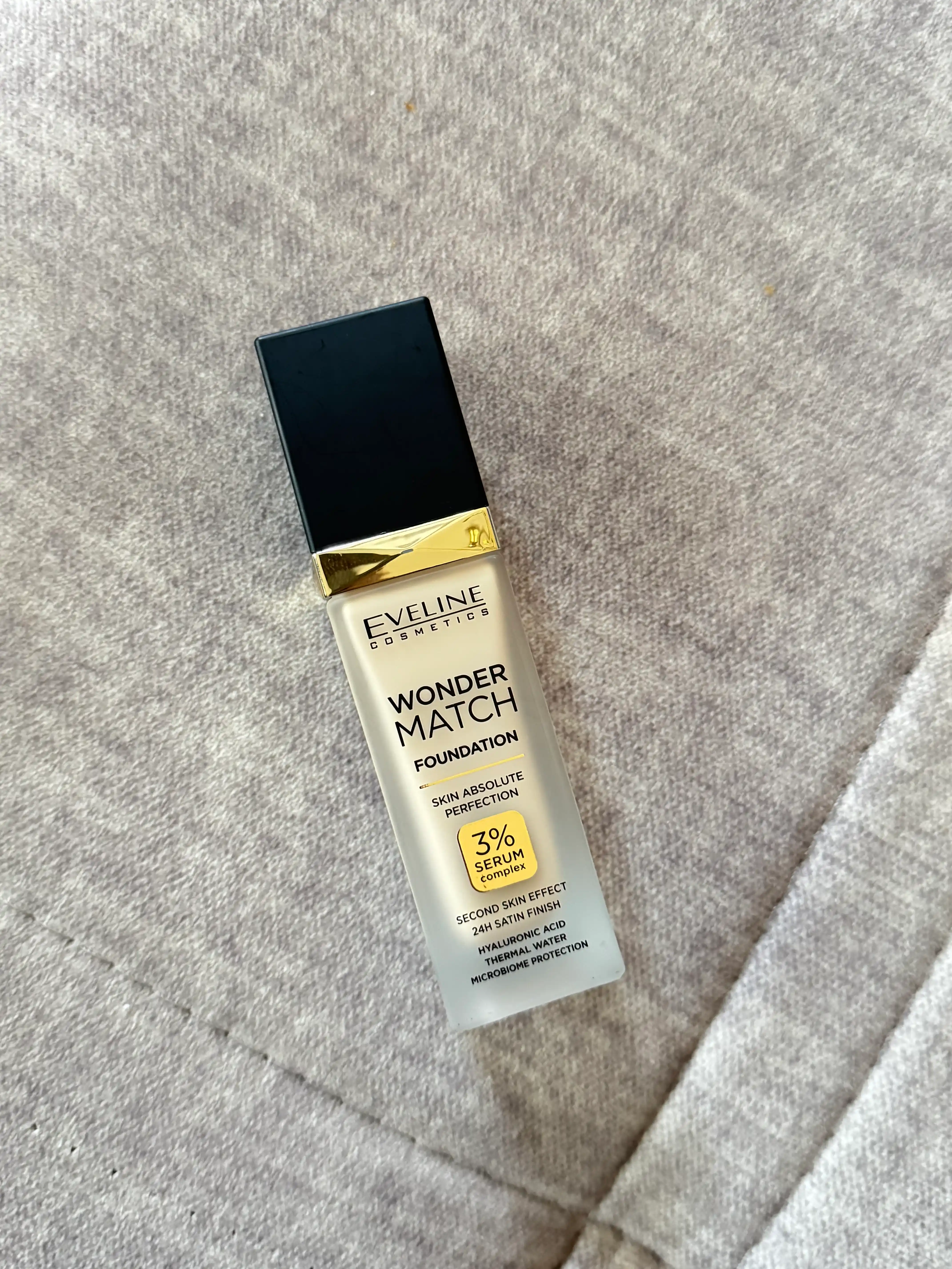 Tonal asos Eveline Wonder Match, ton 05 Light Porcelain, 30 ml