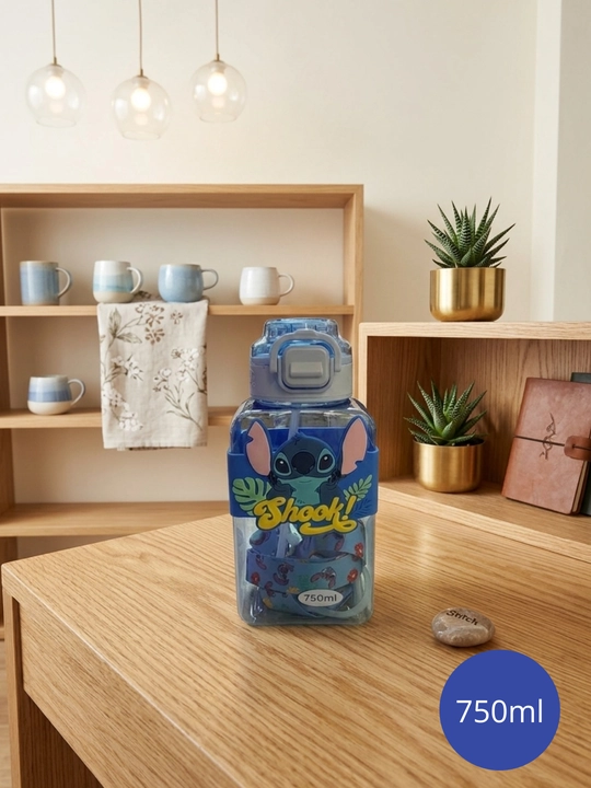 Stitch bolalar suv idishi 750 ml – Tasma bilan, Qulflanadigan qopqoq