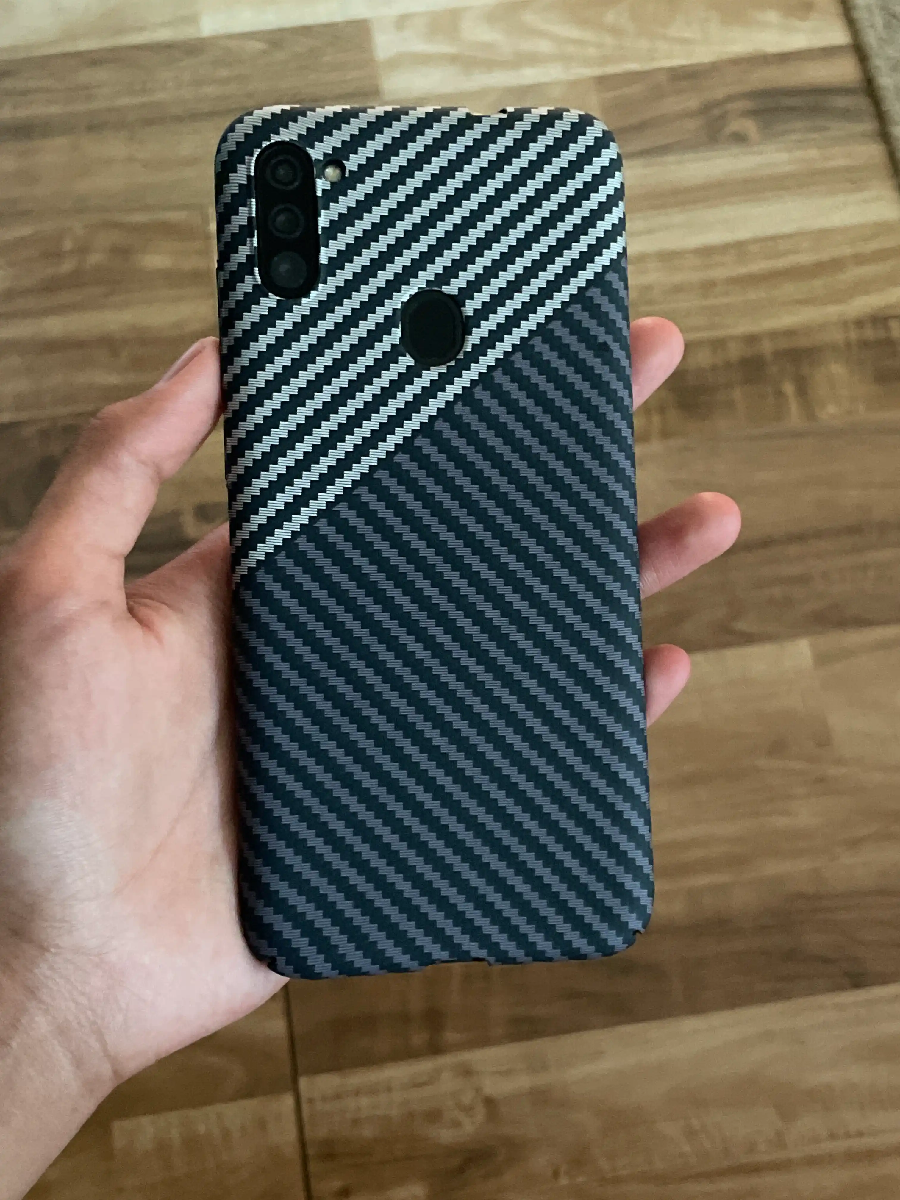 Карбоновый чехол для Samsung A25, A56, A16, A13, A34, A26, A35, A14, A17, A51, A07, A32,