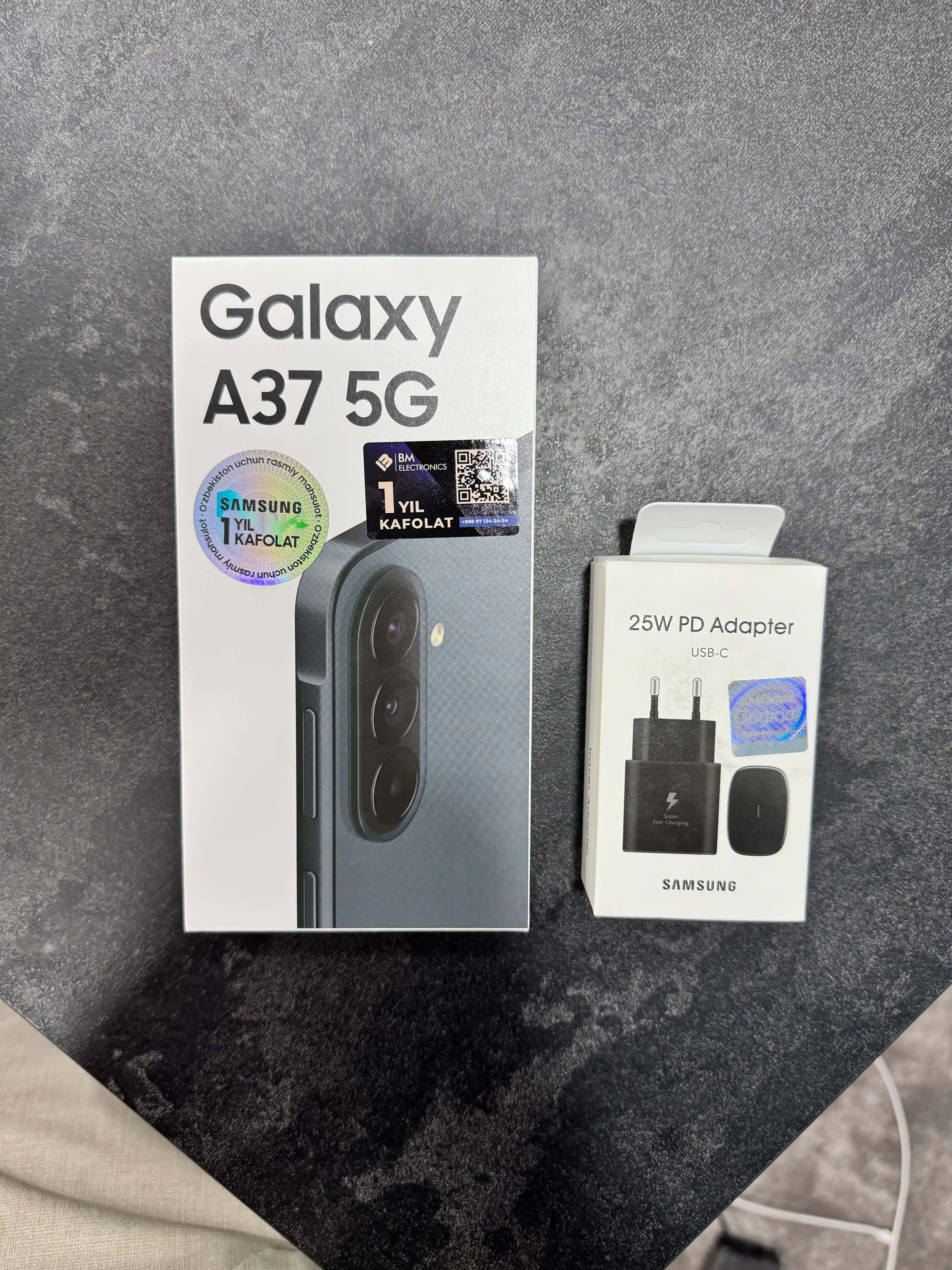 Smartfon Samsung Galaxy A37 5G, Super AMOLED ekran, 120Hz, UHD 4K 50MP kamera, NFC