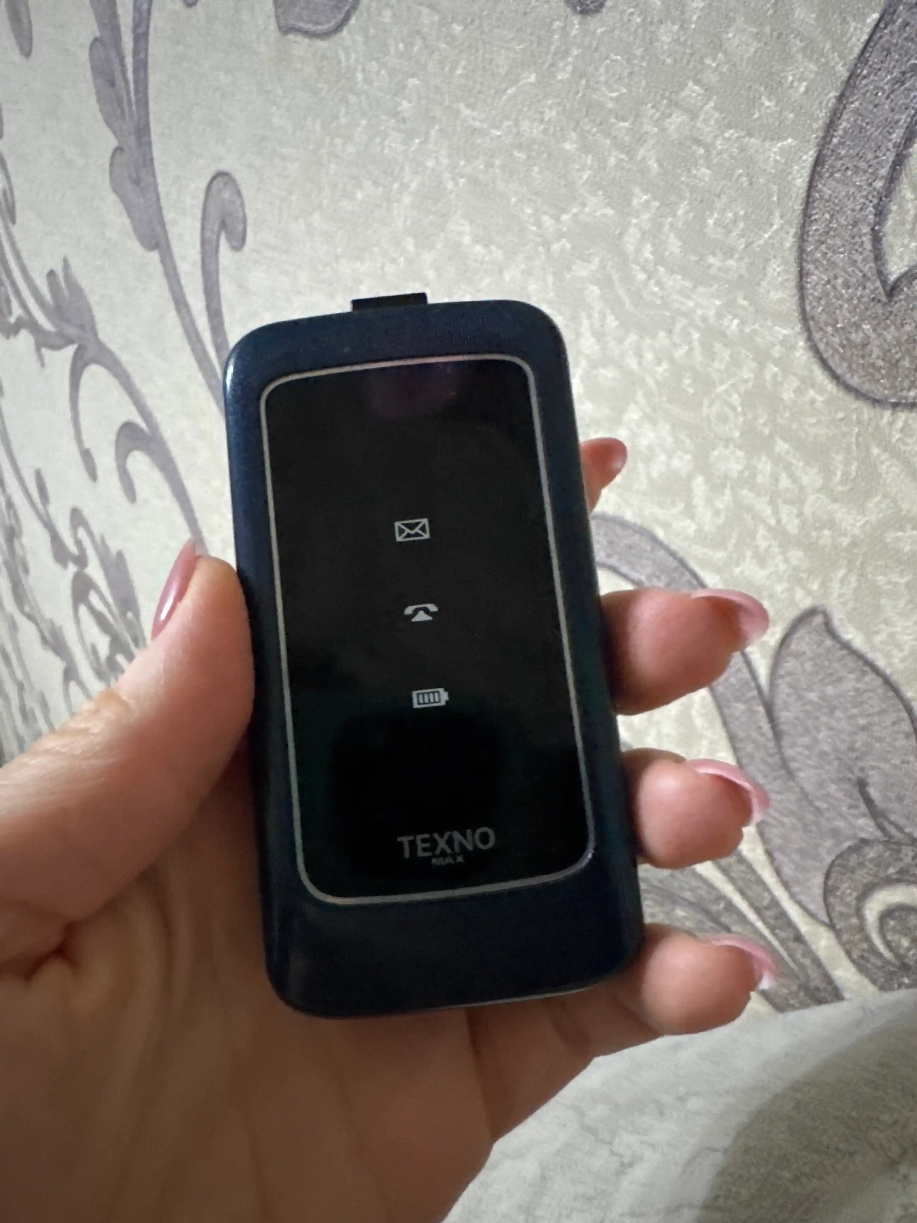 Кнопочный телефон Texno Max 22S