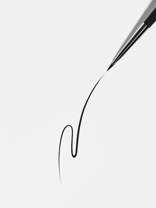 PMKL EYELINER стойкая подводка для глаз 01,  черная
