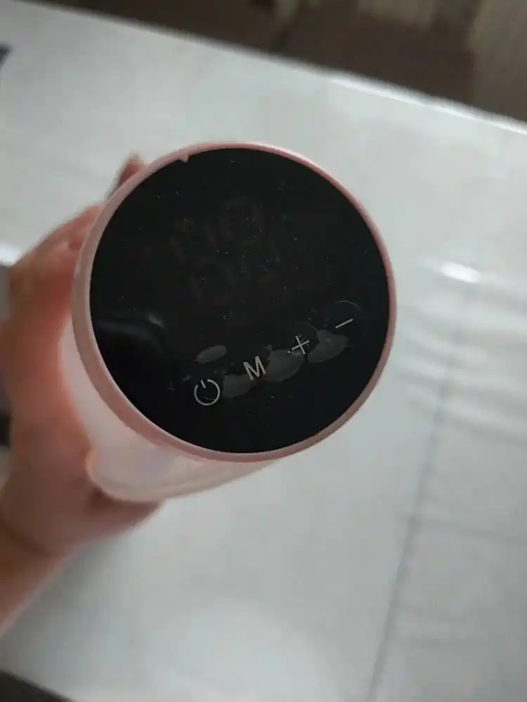 3 ta ish rejimi va qo'llarni bo'sh qo'yish funksiyasiga ega elektr, simsiz ko'krak pompasi