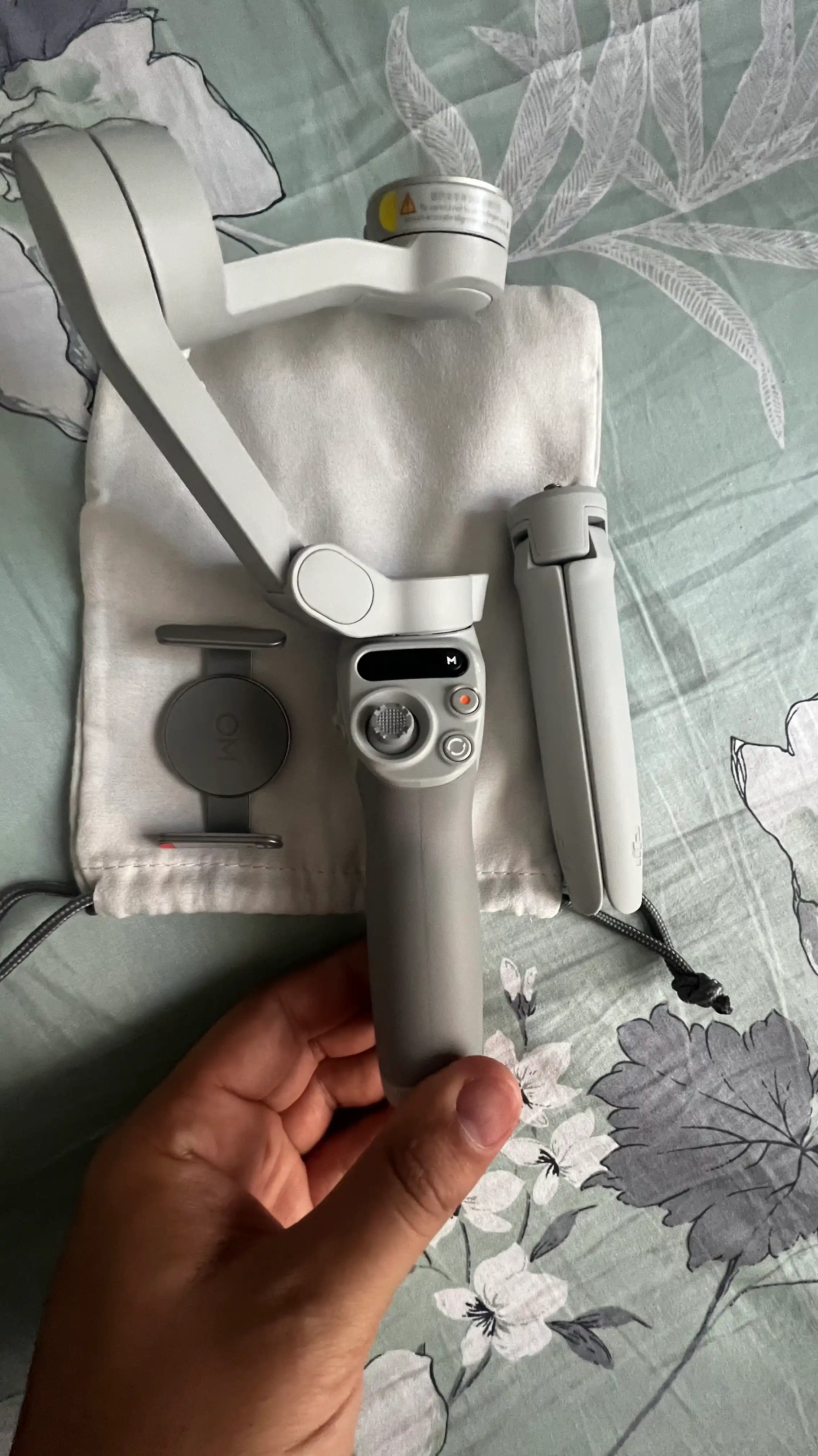 Стабилизатор DJI Osmo Mobile SE для смартфона, трёхосевой, для фото и видеосъёмки