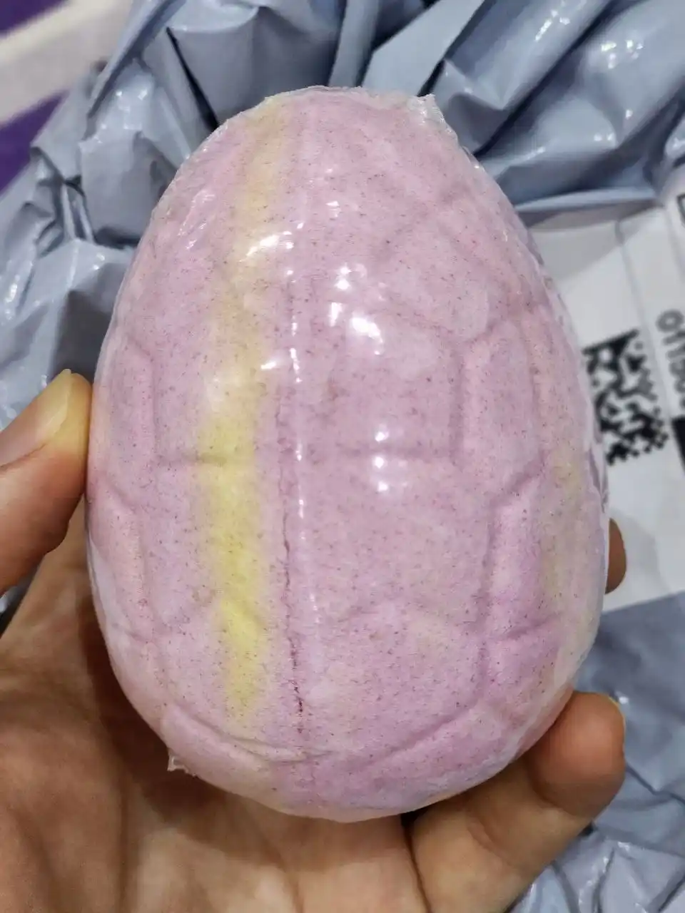 Бомбочка для ванны, детская, с игрушкой внутри, гейзер, сюрприз