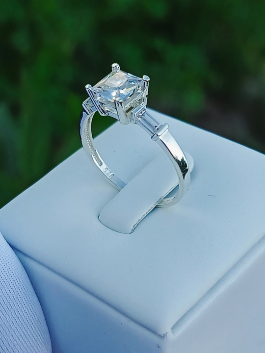 Кольца из серебра 925 пробы