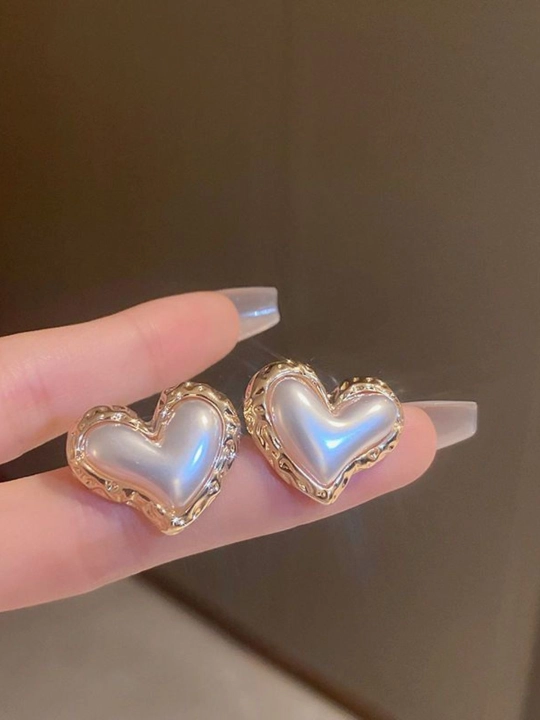 Серьги для женщин